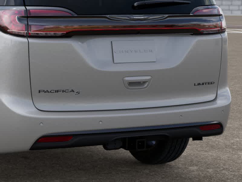 Thumbnail: 2026 Chrysler Pacifica - 13