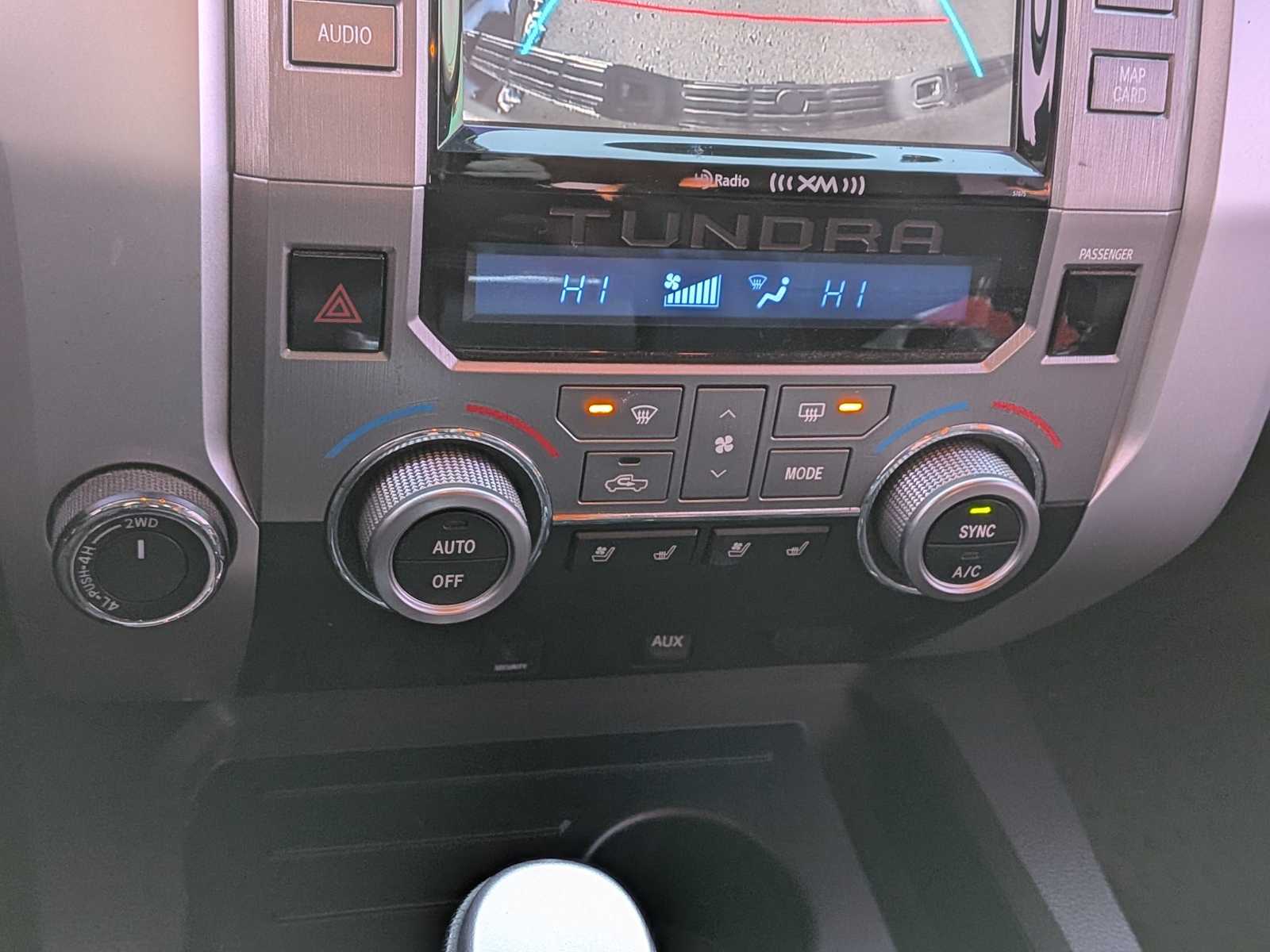 Thumbnail: 2014 Toyota Tundra - 27