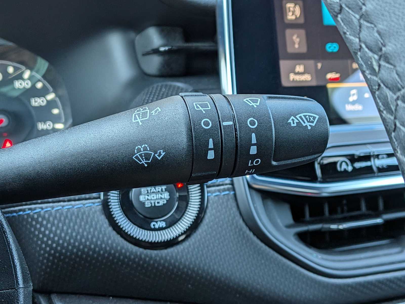 Thumbnail: 2025 Jeep Compass - 27