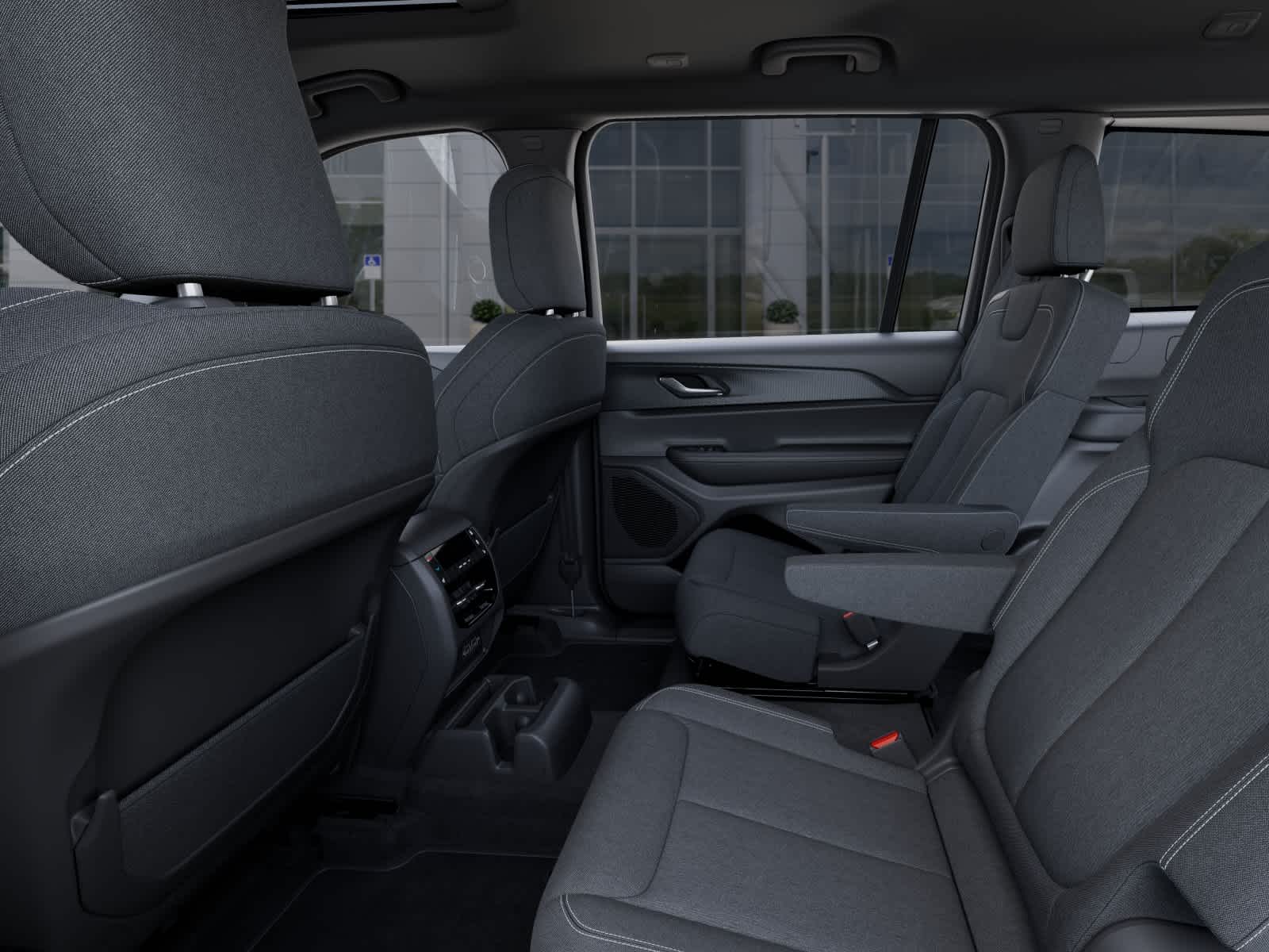 Thumbnail: 2025 Jeep Grand Cherokee L - 23