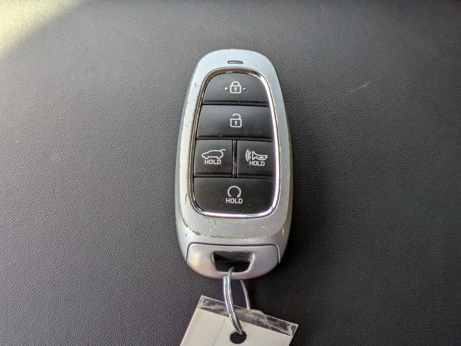 Thumbnail: 2022 Hyundai Santa Fe - 32