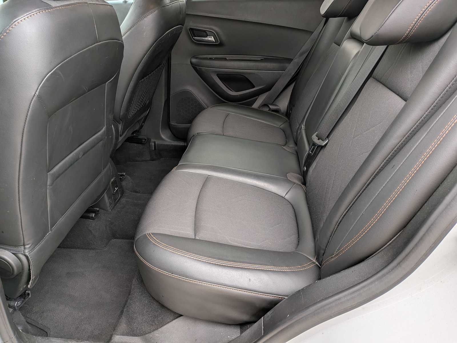 Thumbnail: 2017 Chevrolet Trax - 18