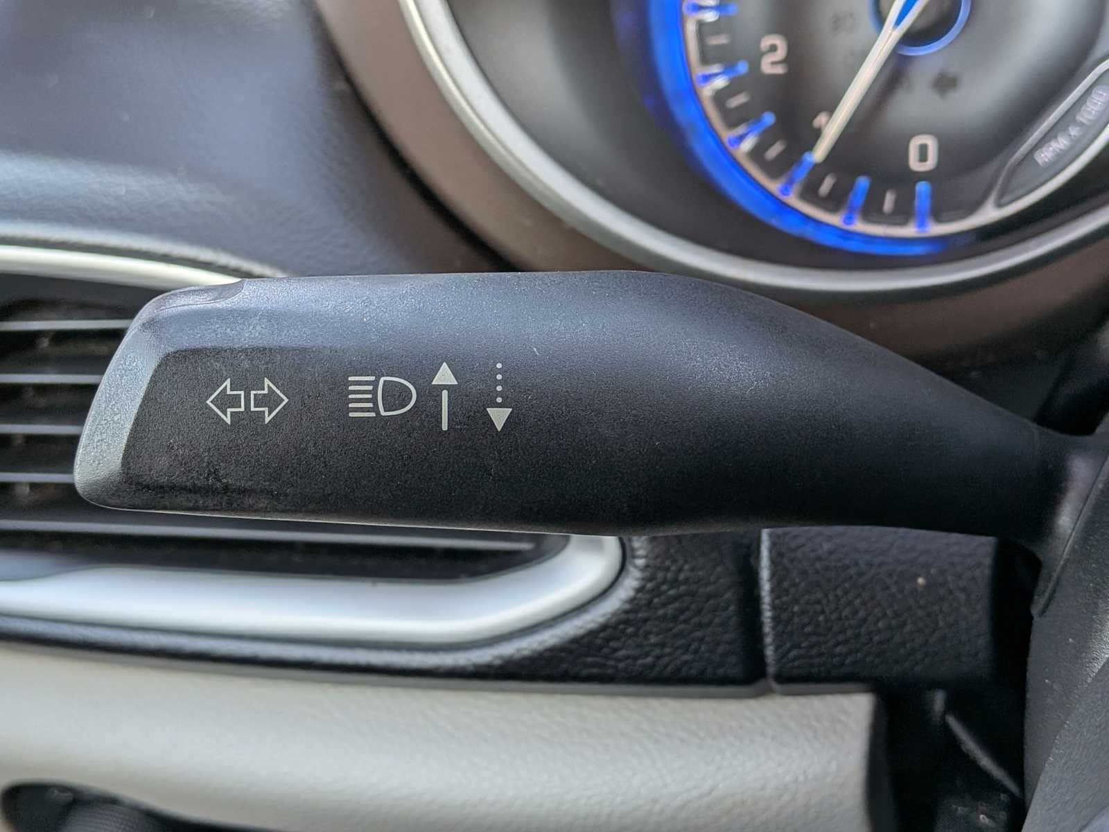 Thumbnail: 2018 Chrysler Pacifica - 24