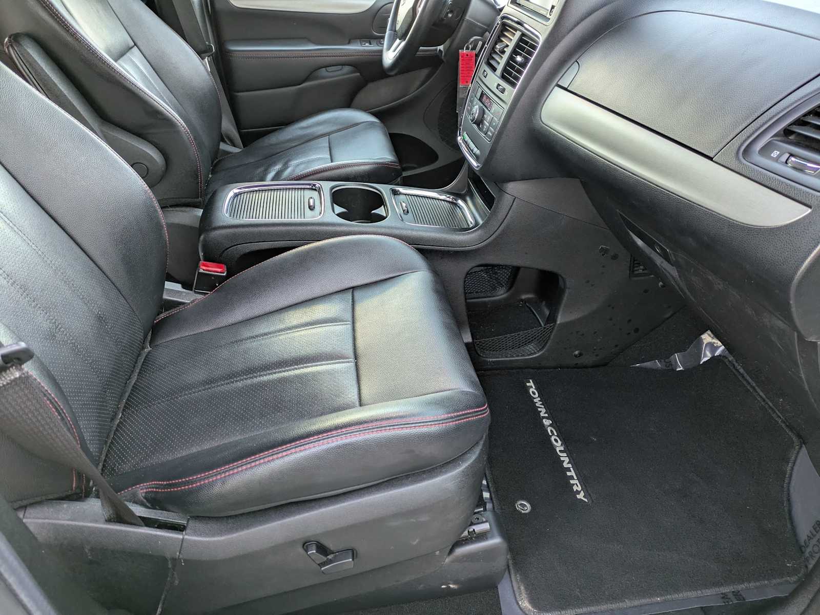 Thumbnail: 2017 Dodge Grand Caravan - 18