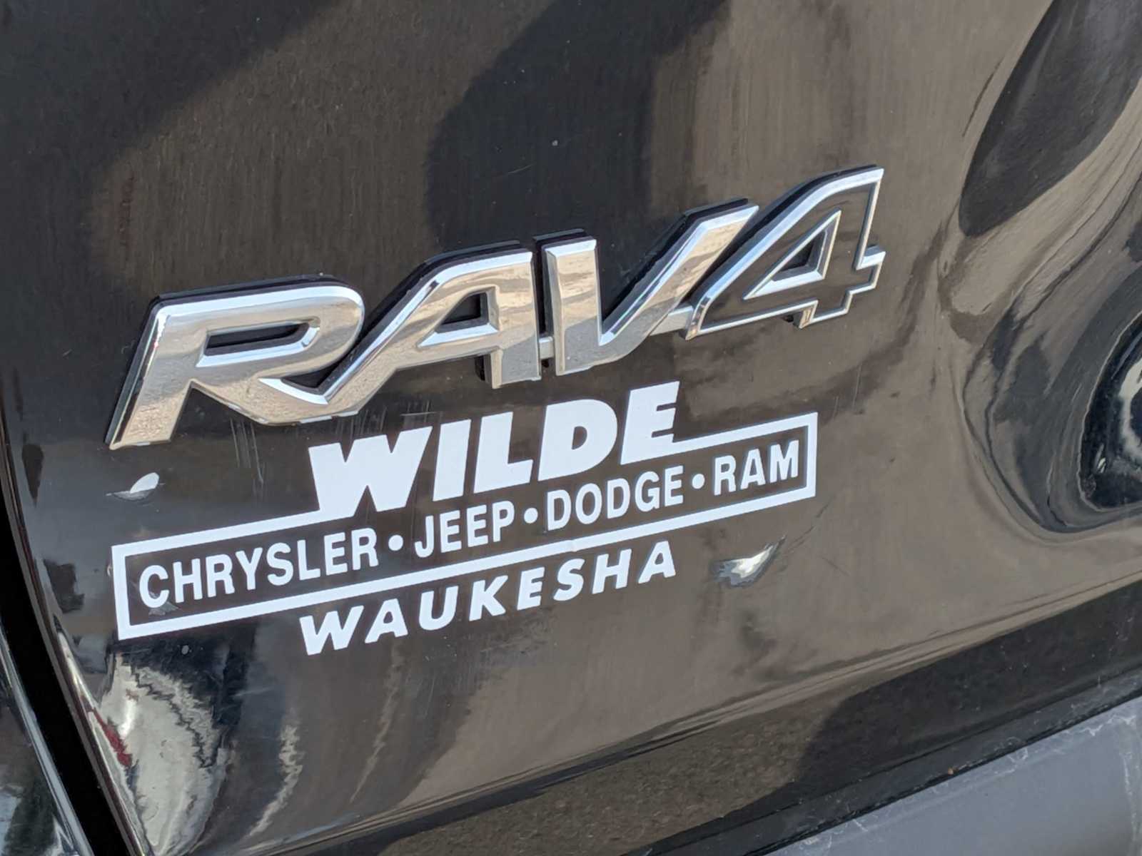Thumbnail: 2019 Toyota RAV4 - 11