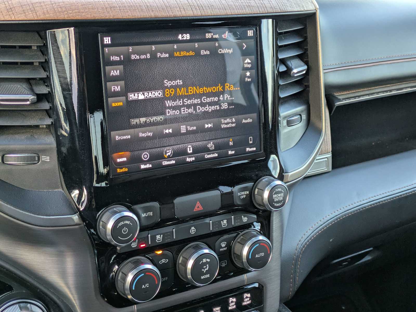 Thumbnail: 2019 RAM 1500 - 25