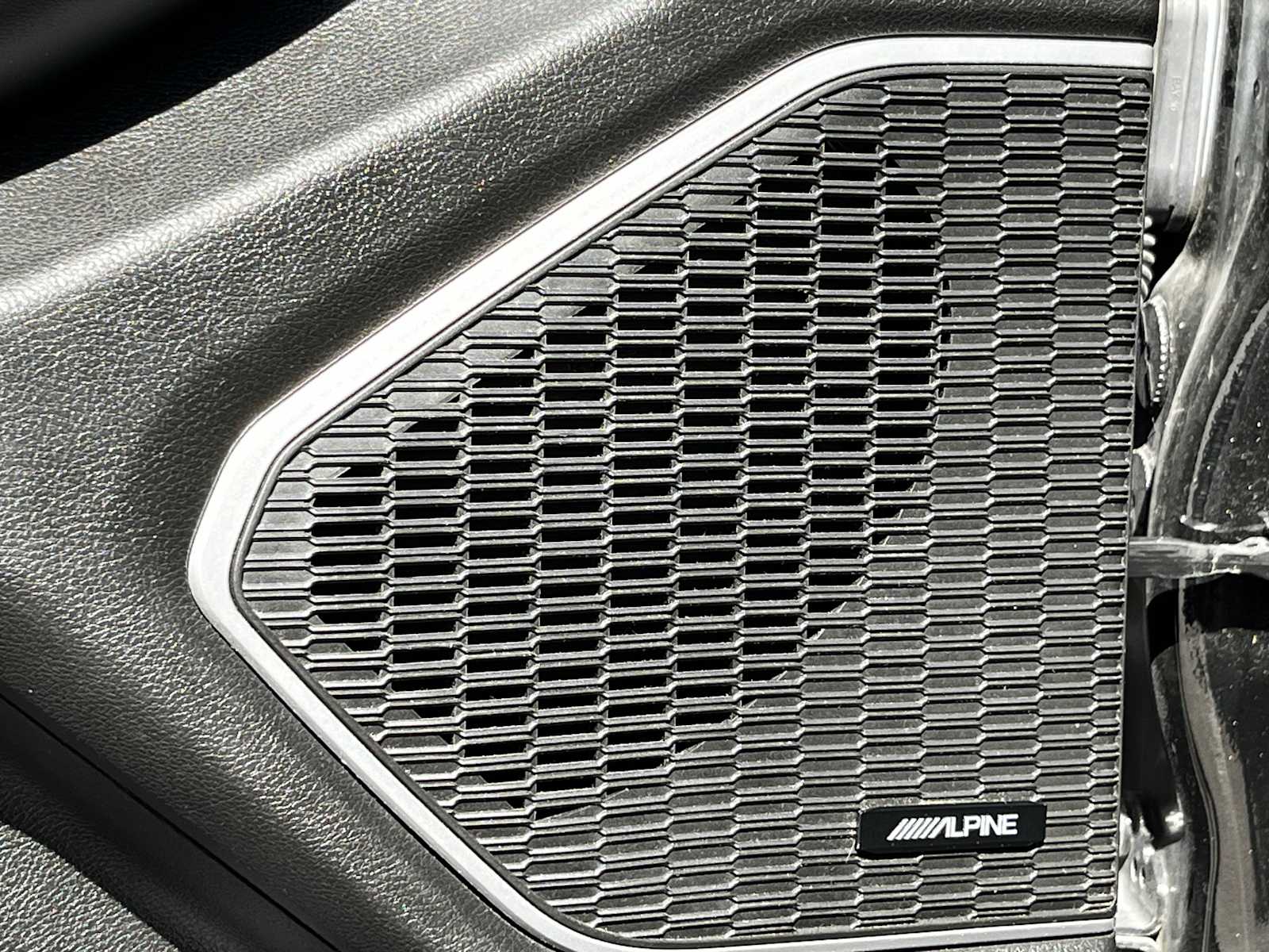 Thumbnail: 2024 Jeep Grand Cherokee - 30