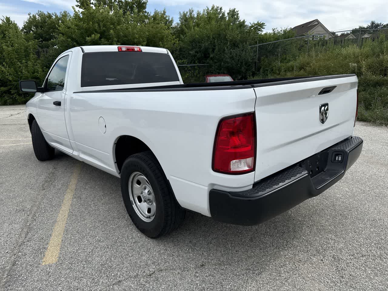 Thumbnail: 2021 RAM 1500 Classic - 4