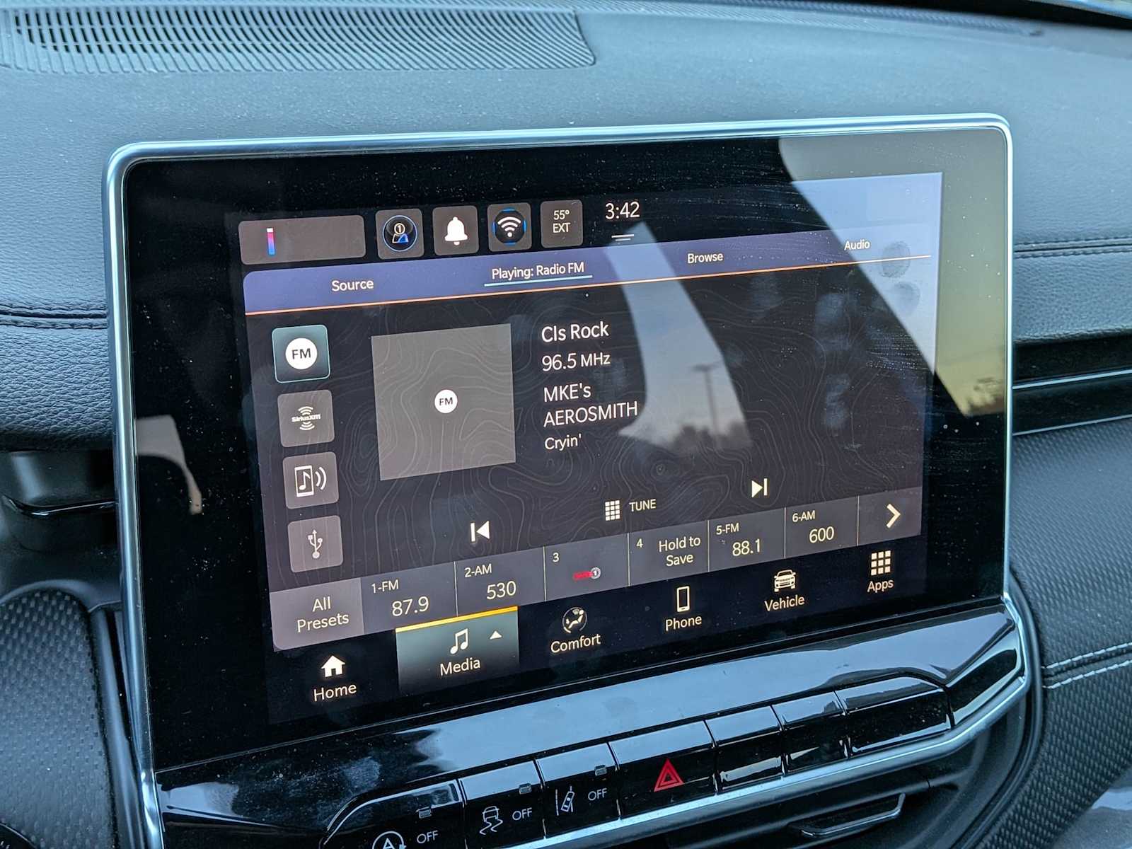 Thumbnail: 2024 Jeep Compass - 24