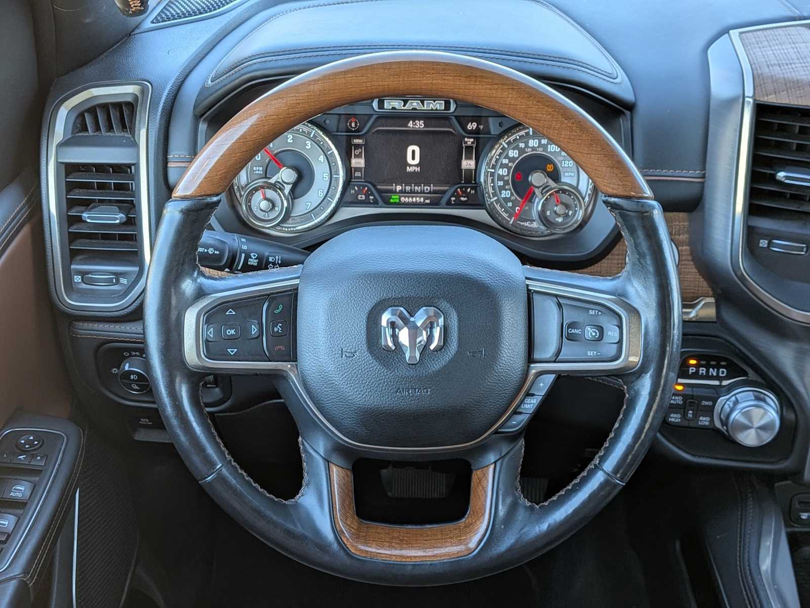 Thumbnail: 2019 RAM 1500 - 21
