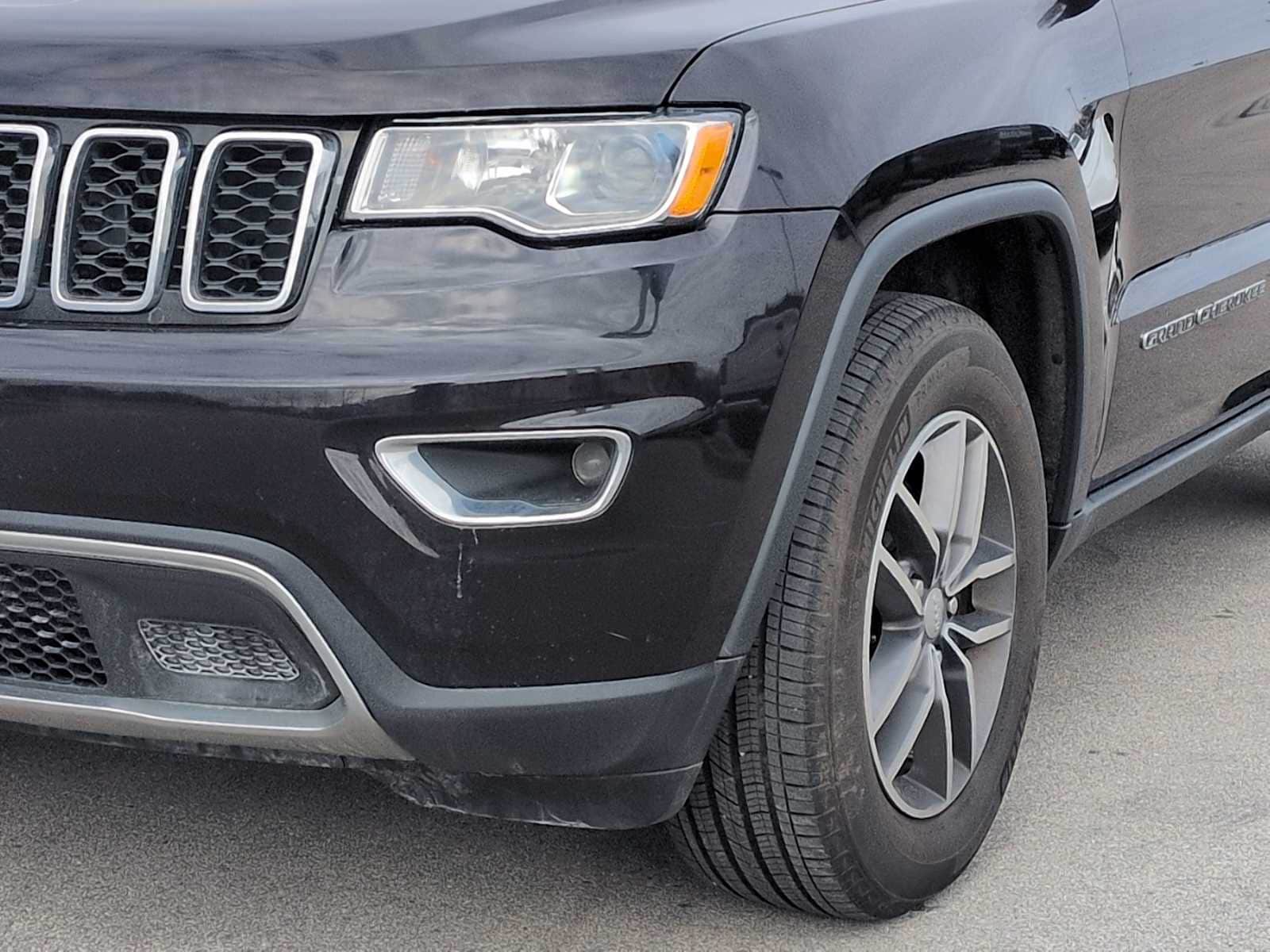 Thumbnail: 2018 Jeep Grand Cherokee - 10