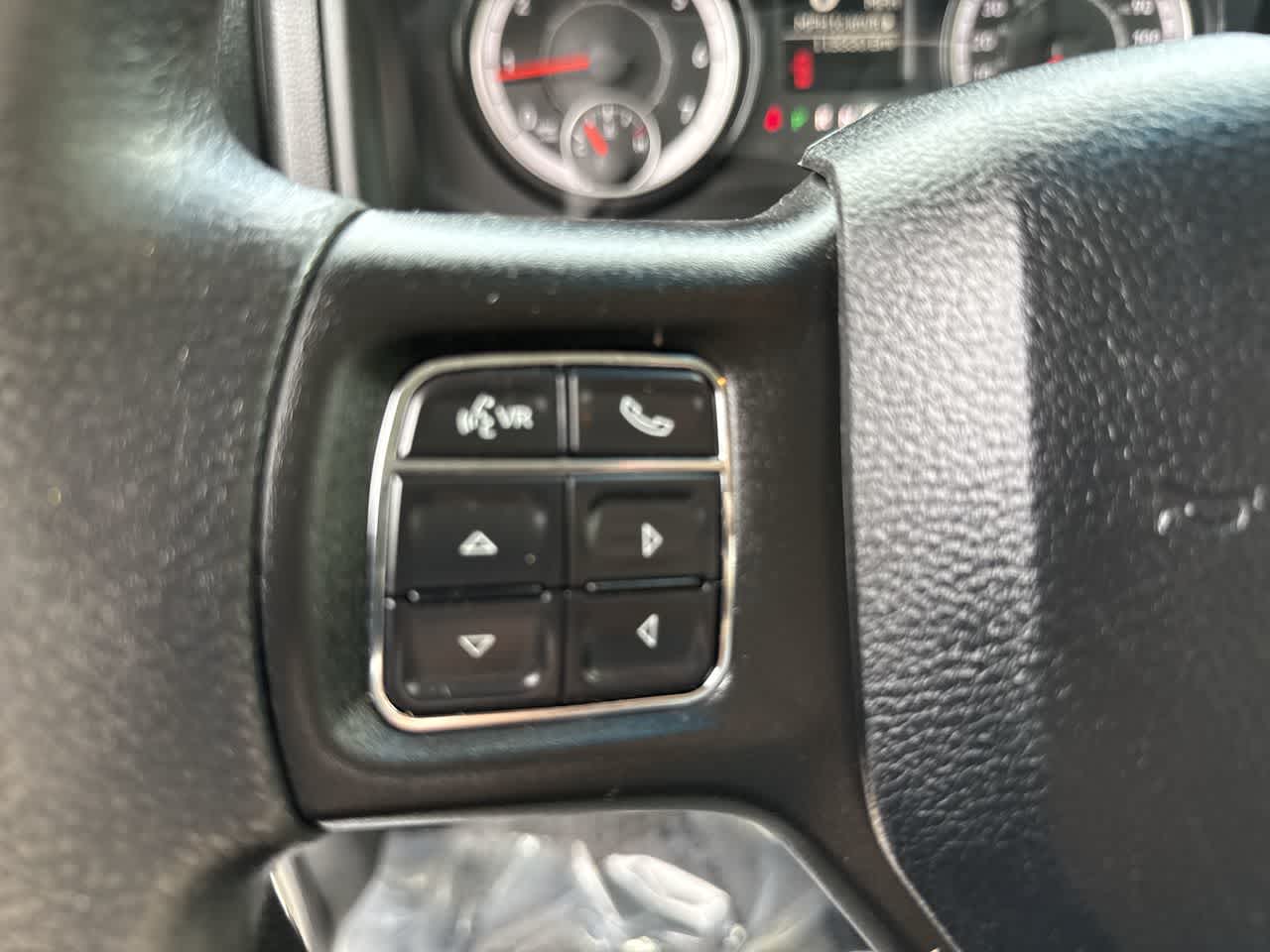 Thumbnail: 2021 RAM 1500 Classic - 28