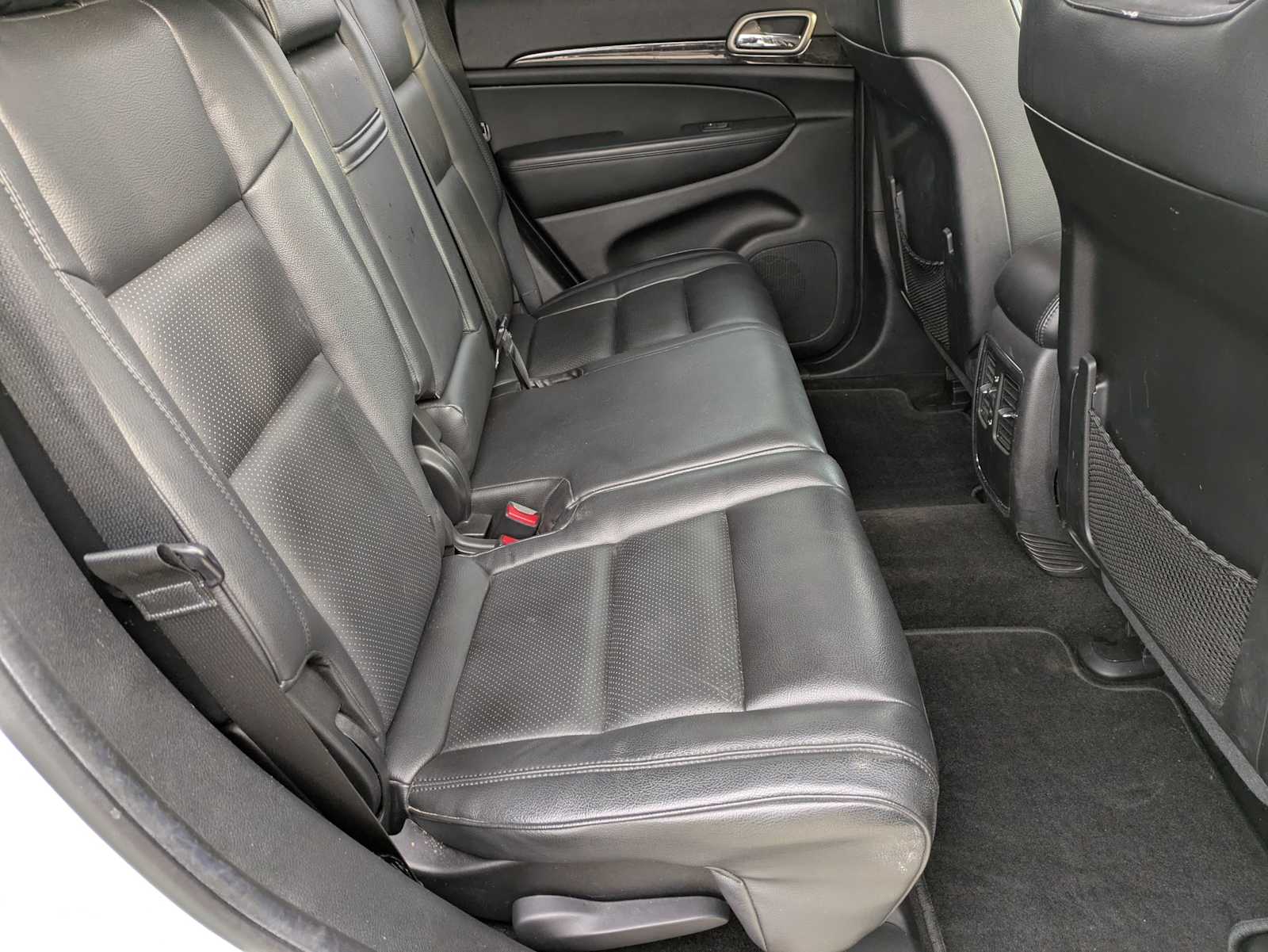 Thumbnail: 2012 Jeep Grand Cherokee - 20