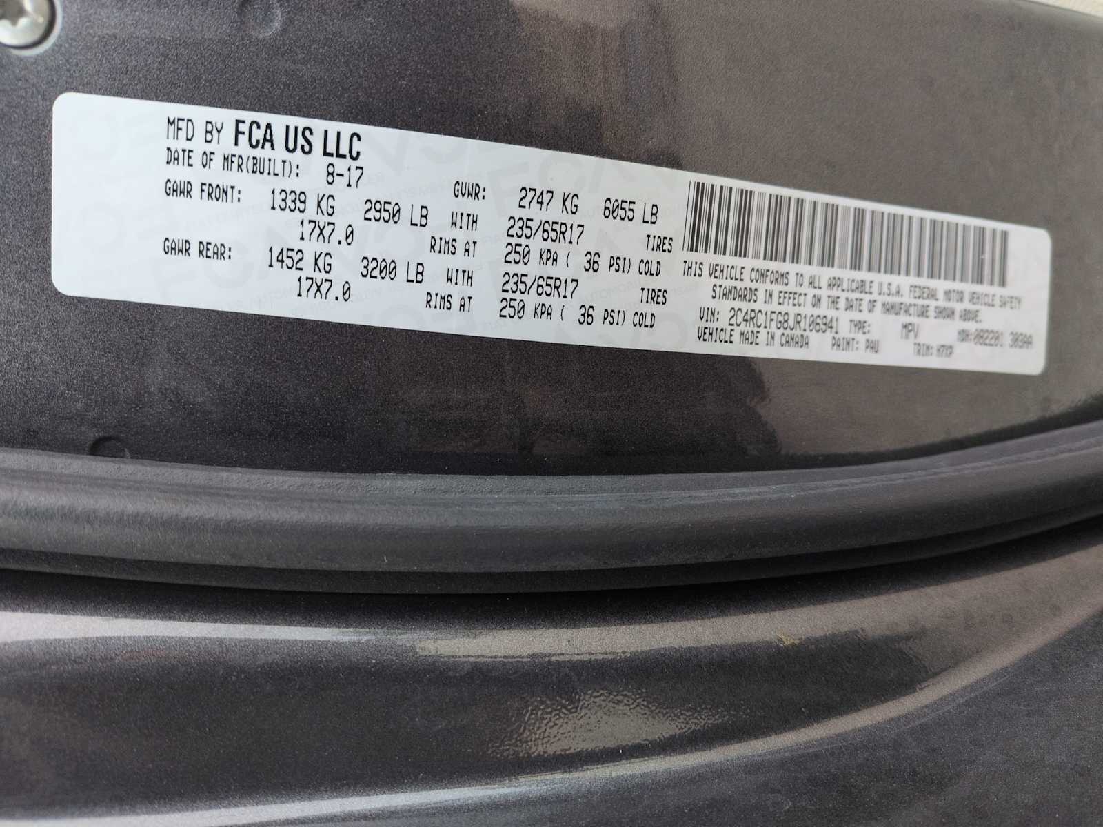 Thumbnail: 2018 Chrysler Pacifica - 30