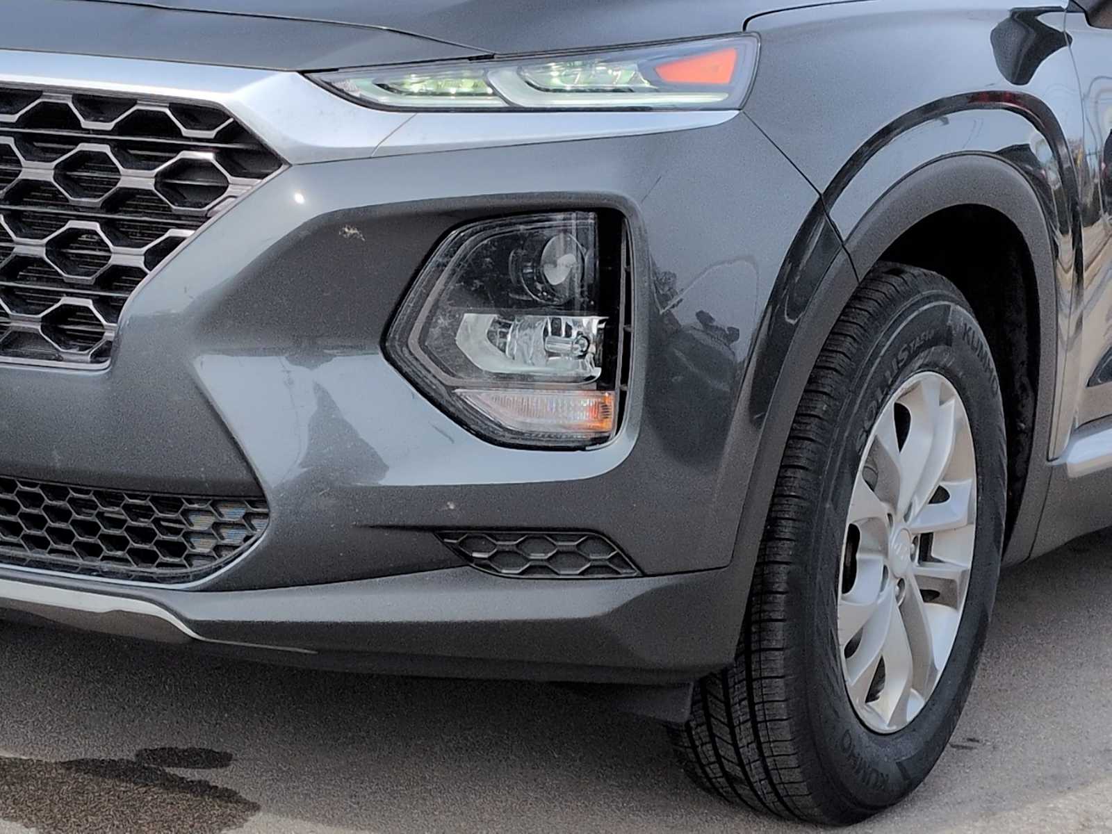 Thumbnail: 2020 Hyundai Santa Fe - 11