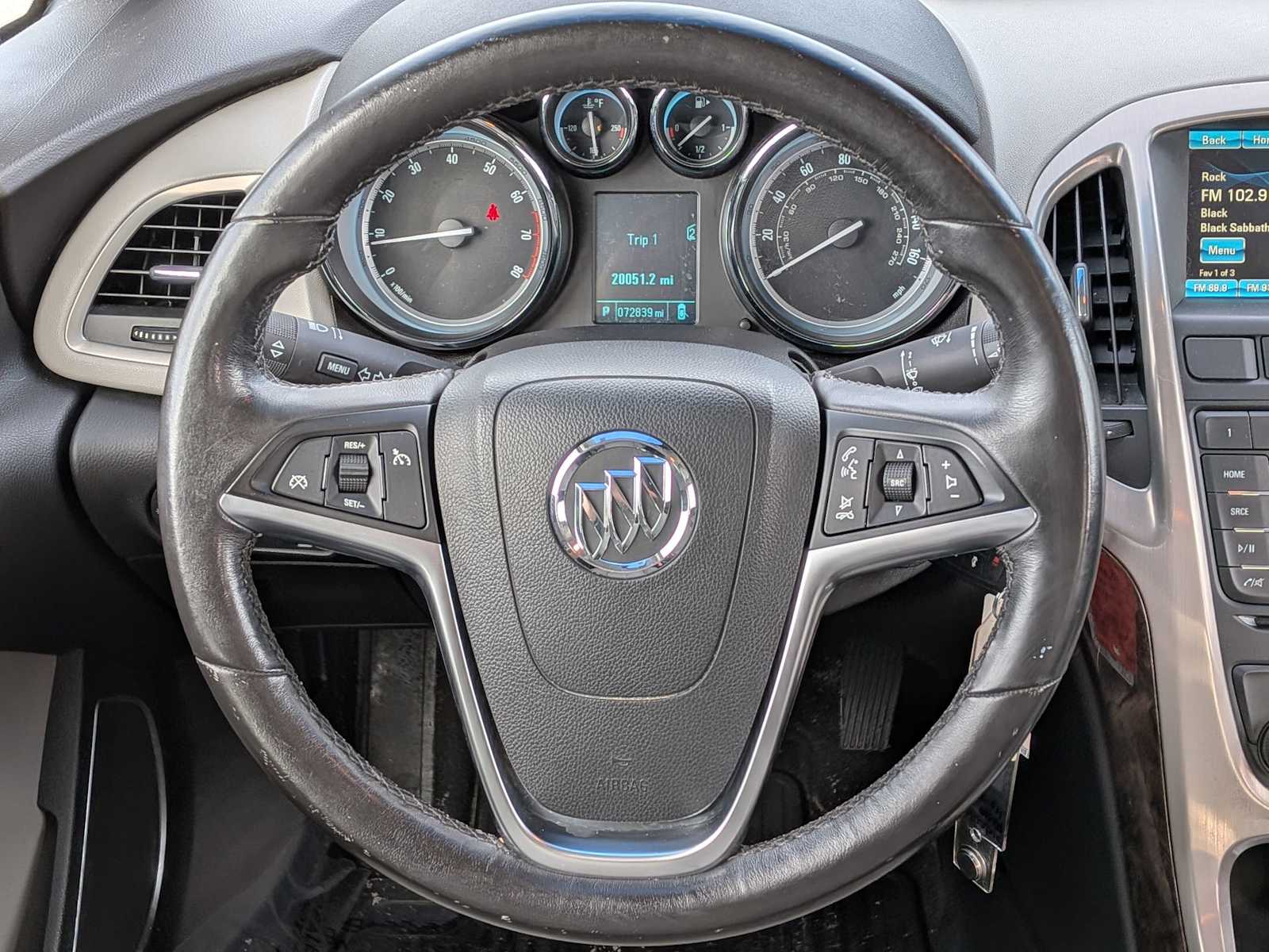 Thumbnail: 2012 Buick Verano - 20