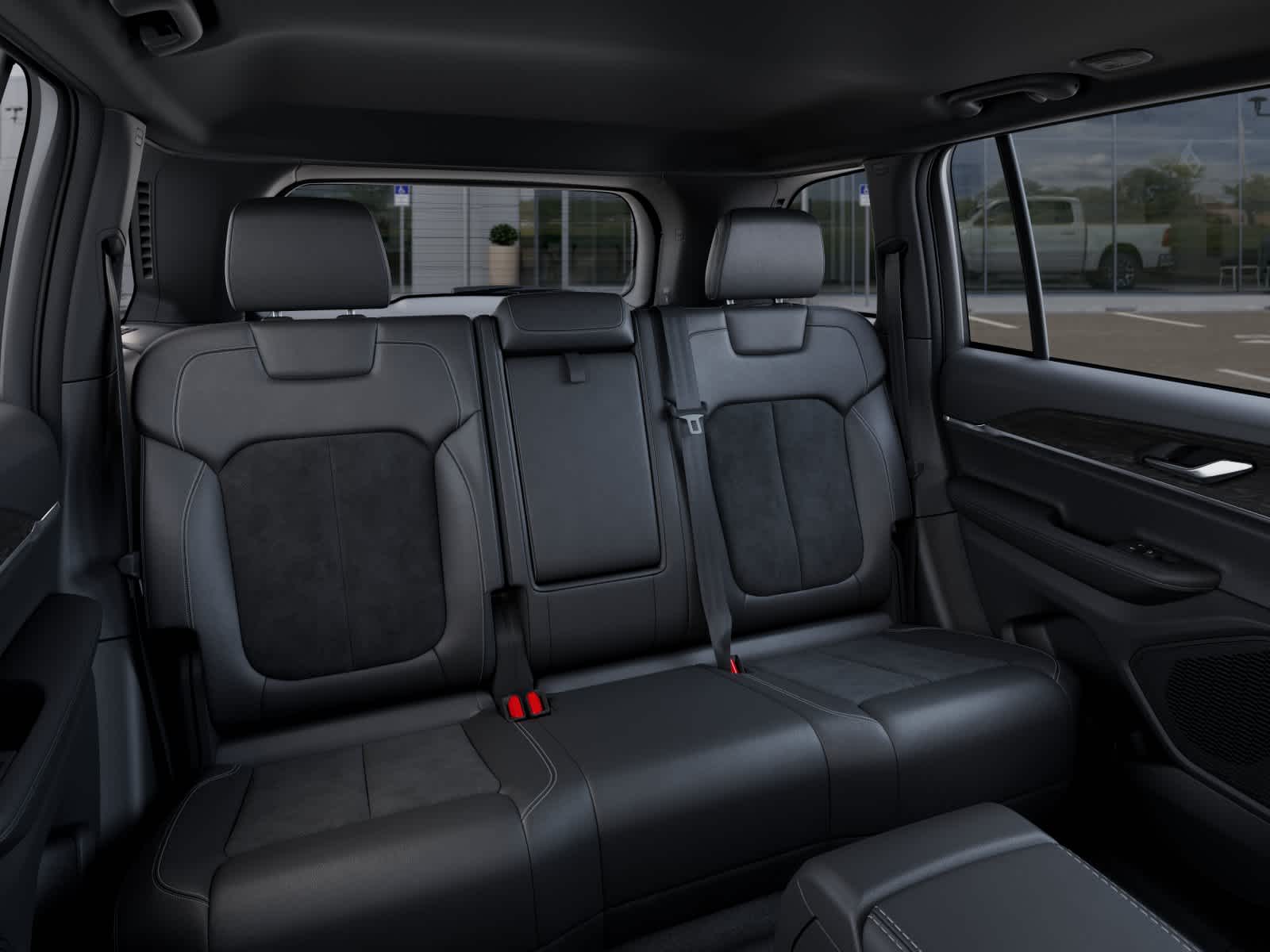 Thumbnail: 2026 Jeep Grand Cherokee - 15