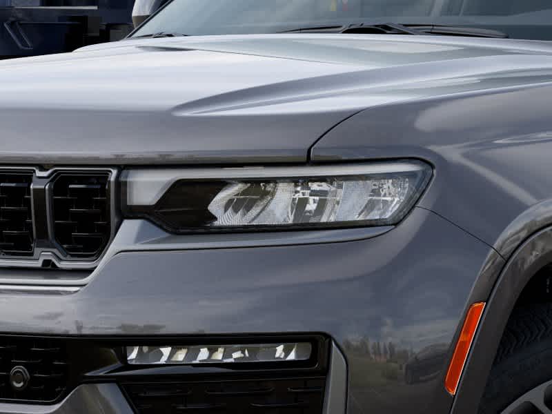 Thumbnail: 2026 Jeep Grand Cherokee - 10