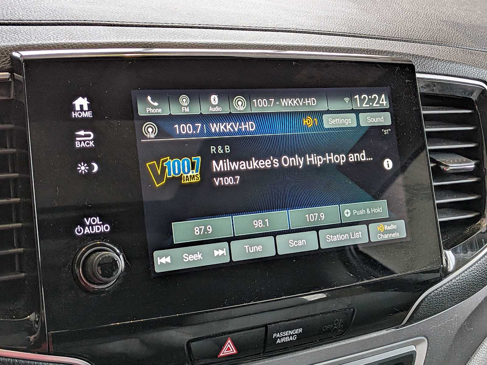 Thumbnail: 2022 Honda Pilot - 28