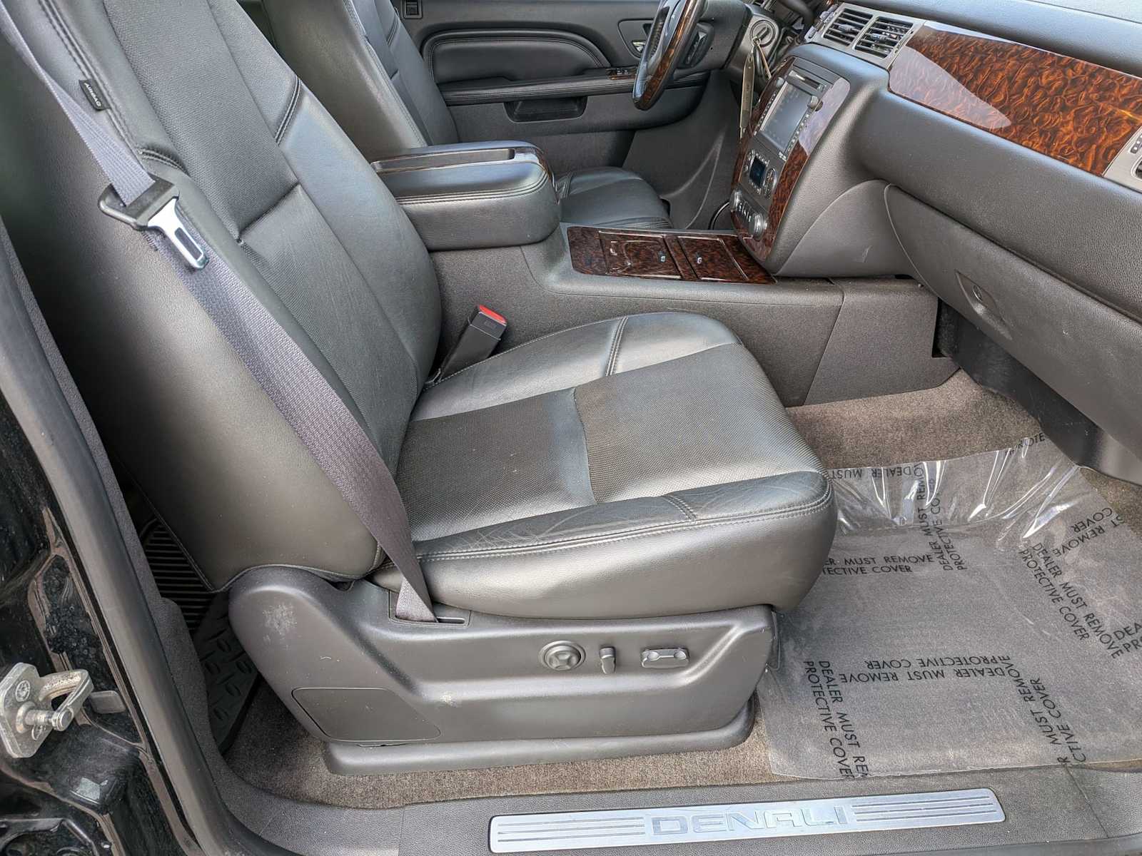 Thumbnail: 2014 GMC Yukon XL - 20