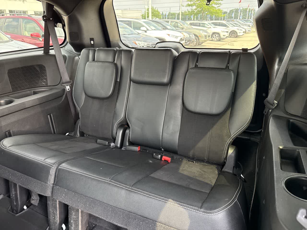 Thumbnail: 2019 Dodge Grand Caravan - 18