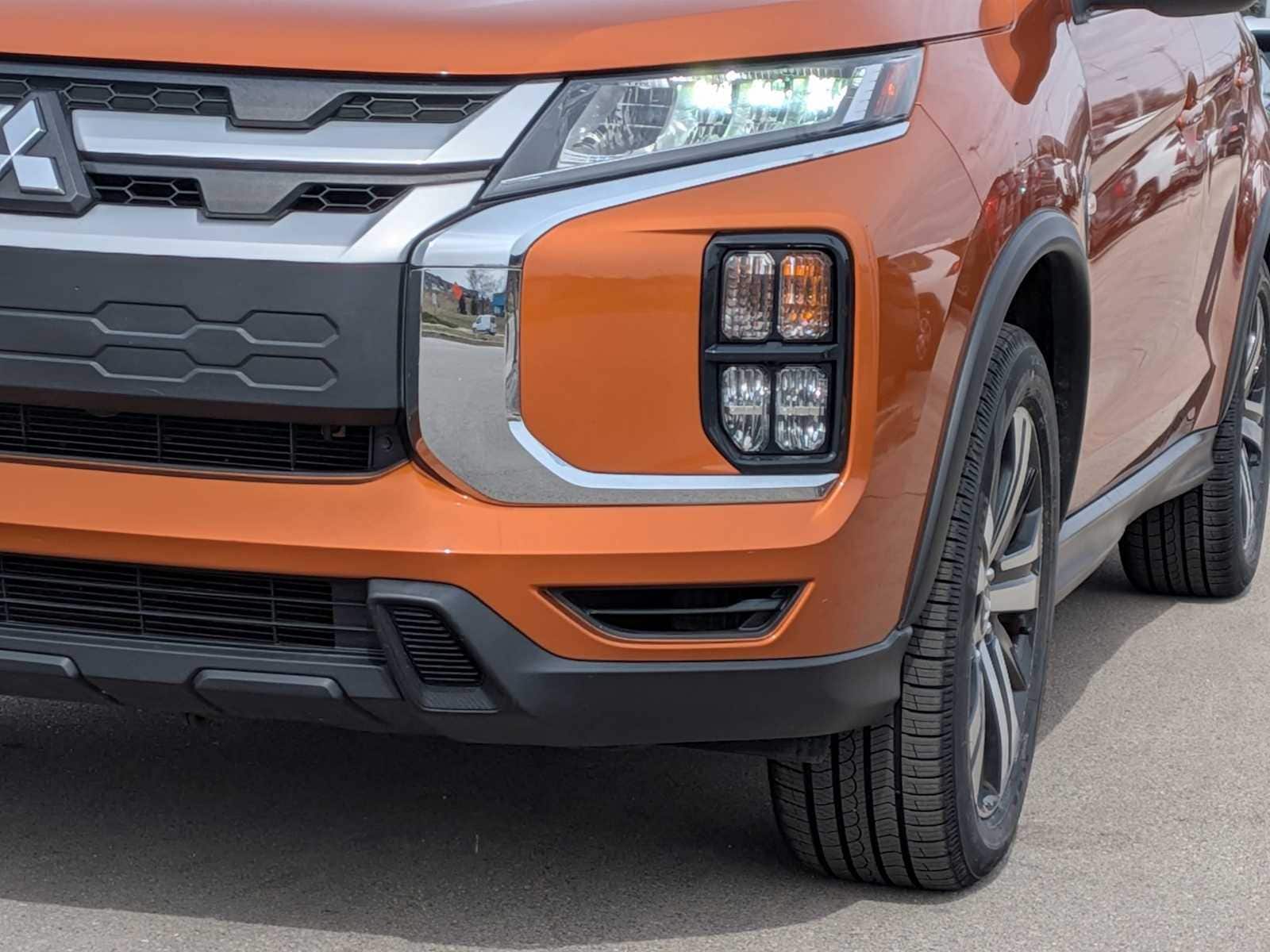 Thumbnail: 2021 Mitsubishi Outlander Sport - 10