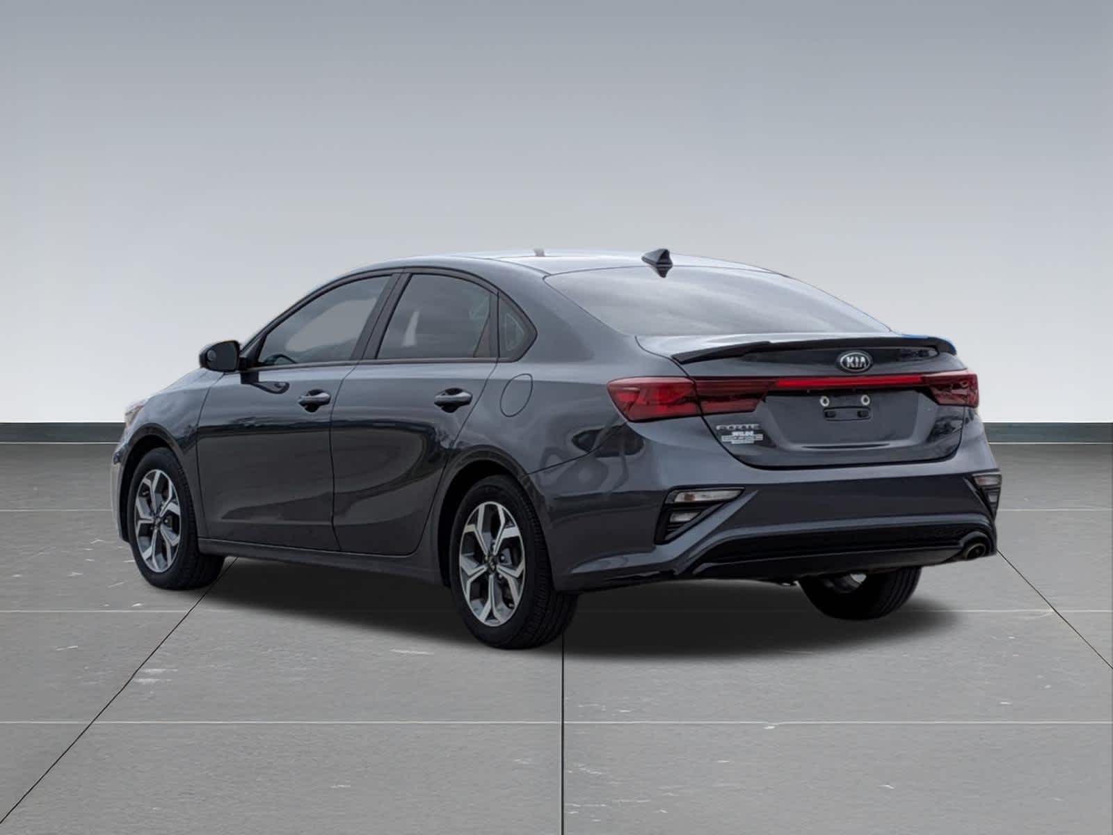 Thumbnail: 2020 Kia Forte - 3