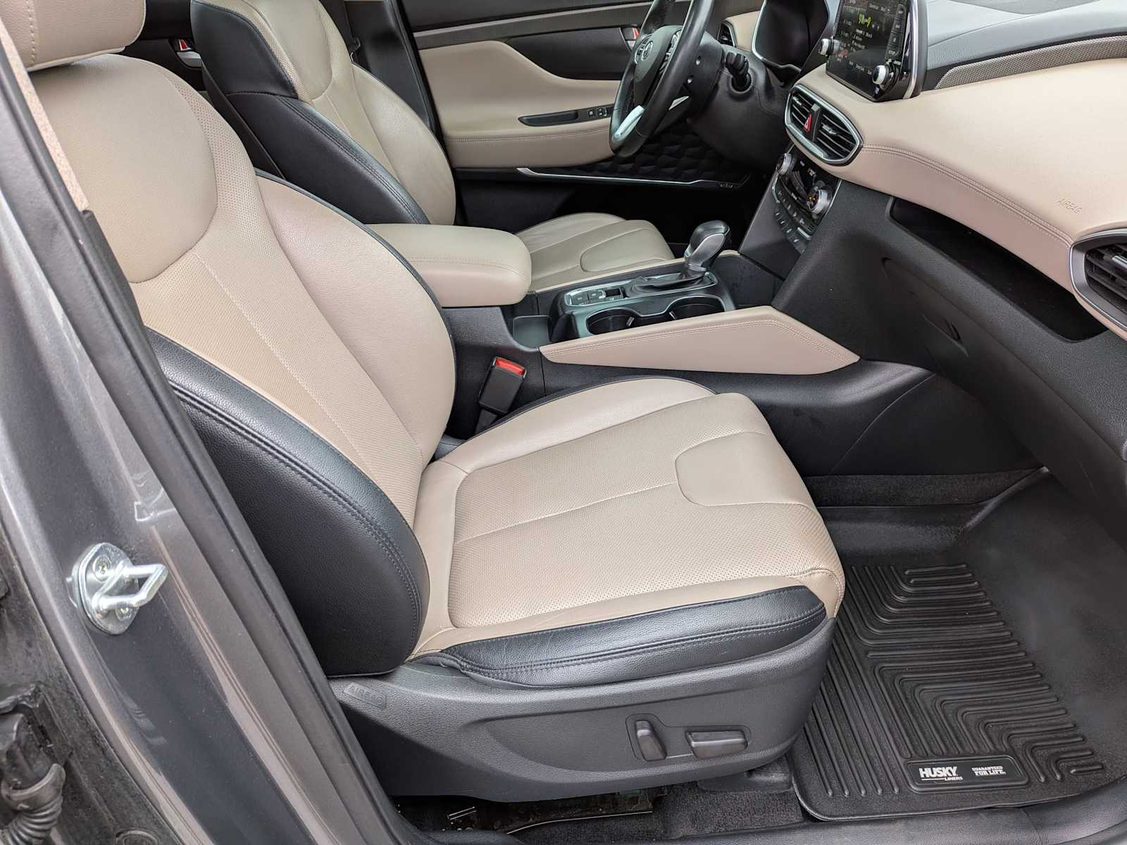 Thumbnail: 2019 Hyundai Santa Fe - 21