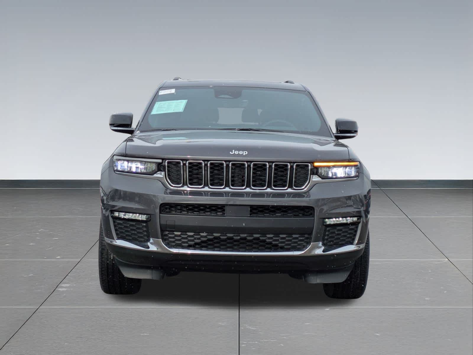 Thumbnail: 2025 Jeep Grand Cherokee L - 9