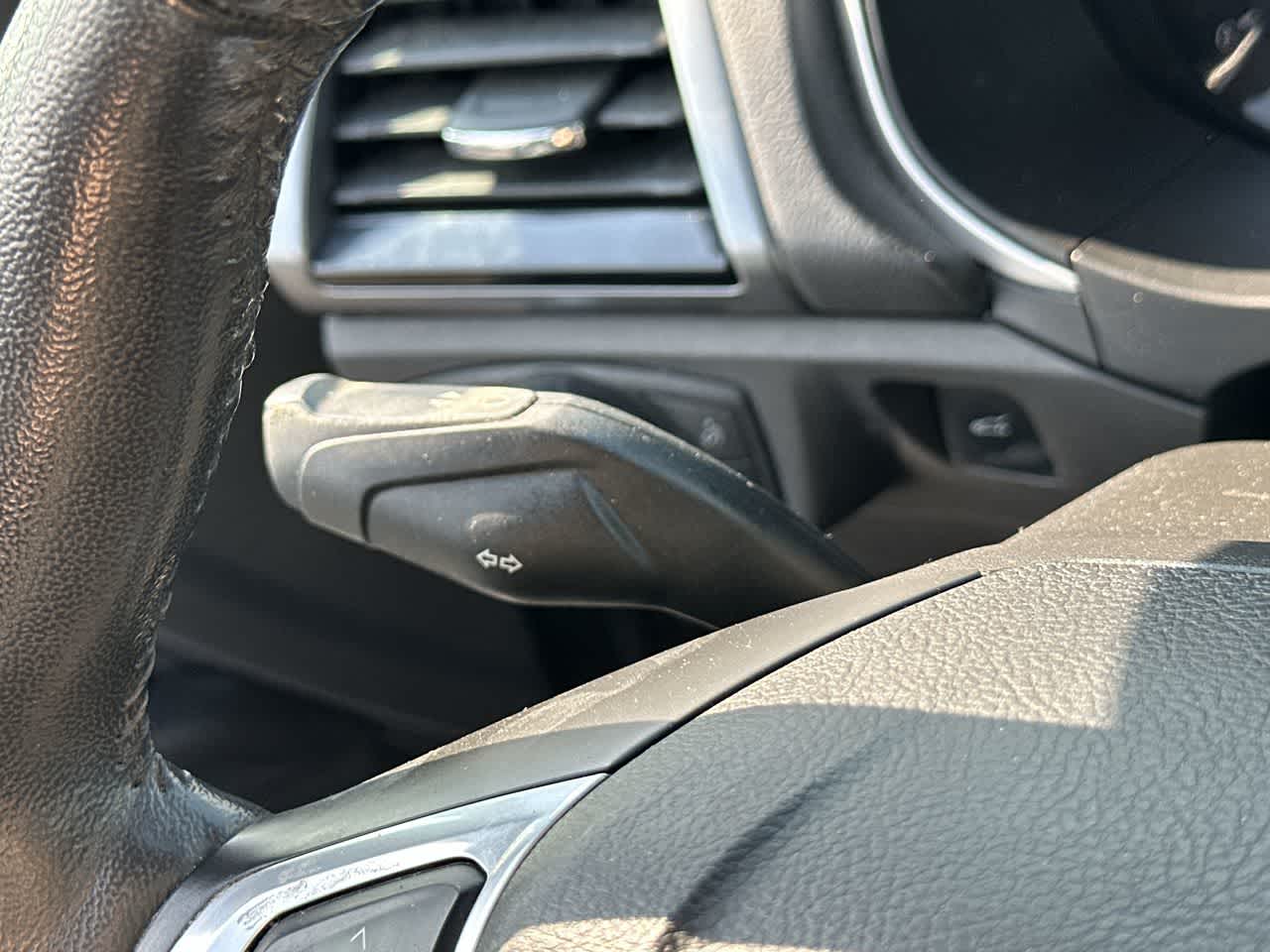 Thumbnail: 2013 Ford Fusion - 23