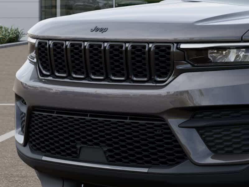 Thumbnail: 2025 Jeep Grand Cherokee - 11