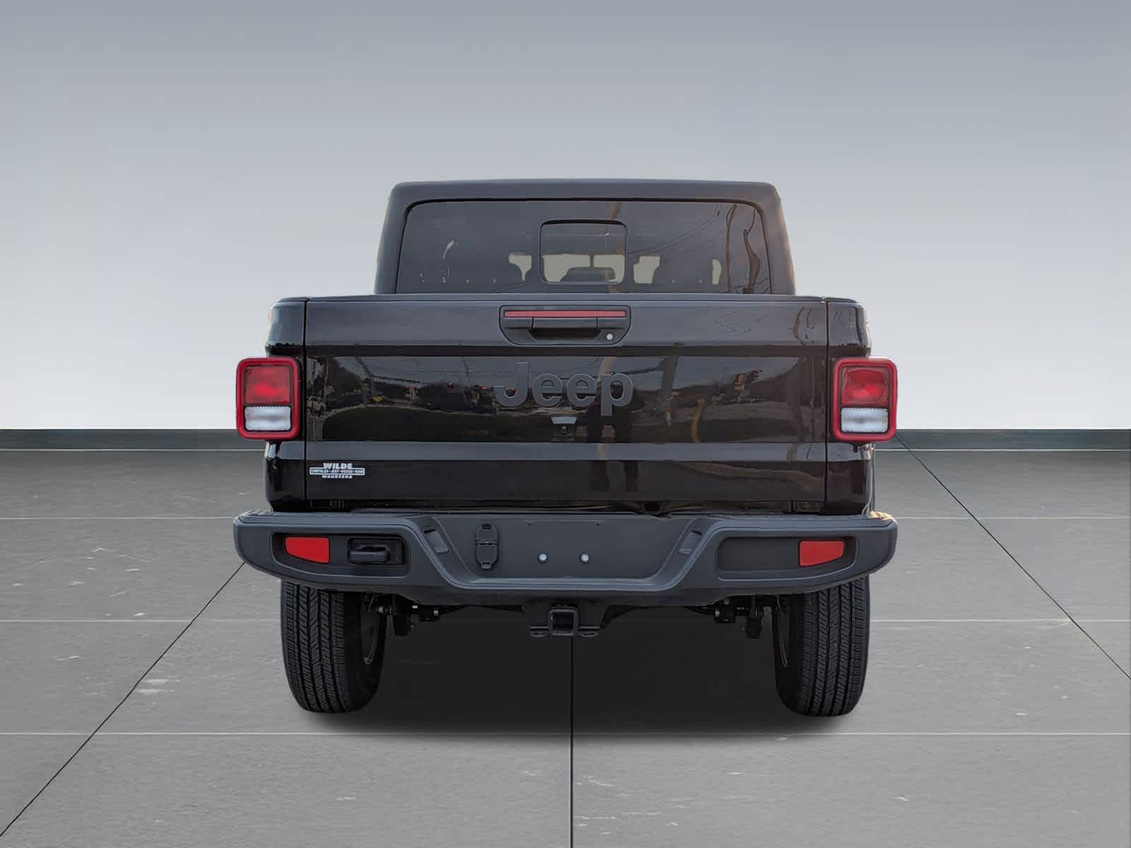 Thumbnail: 2023 Jeep Gladiator - 5