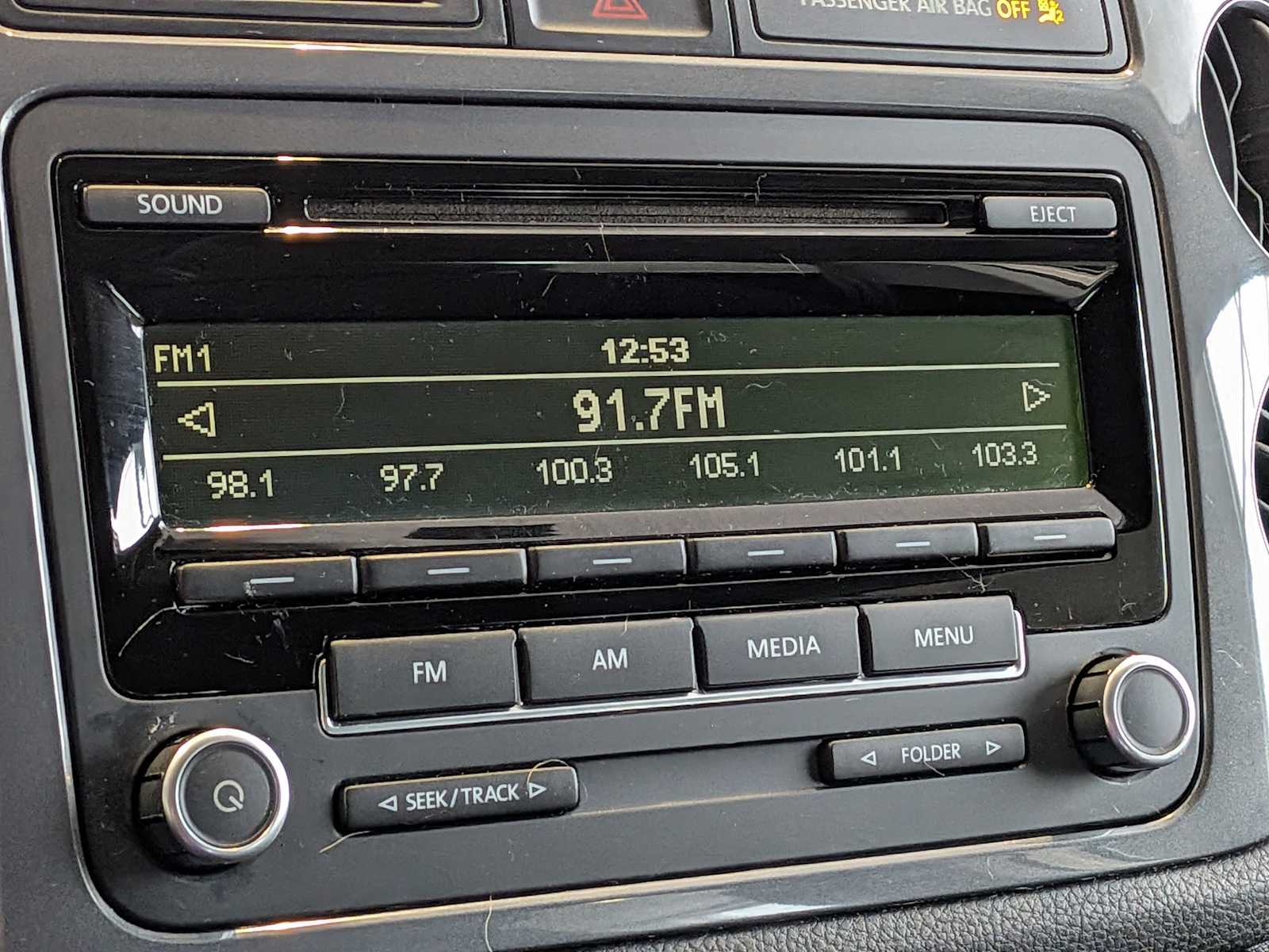 Thumbnail: 2014 Volkswagen Tiguan - 25