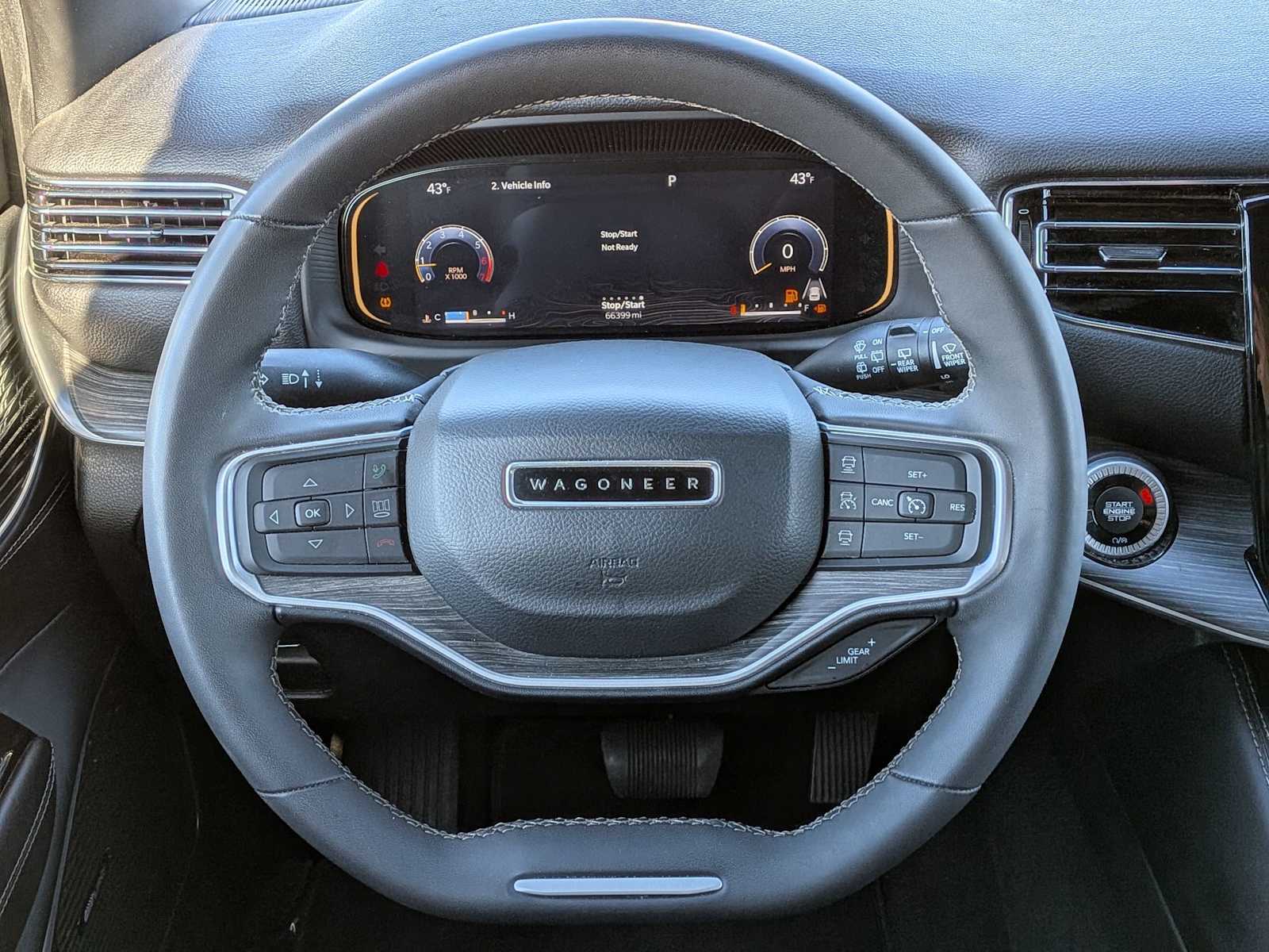 Thumbnail: 2023 Jeep Wagoneer - 21