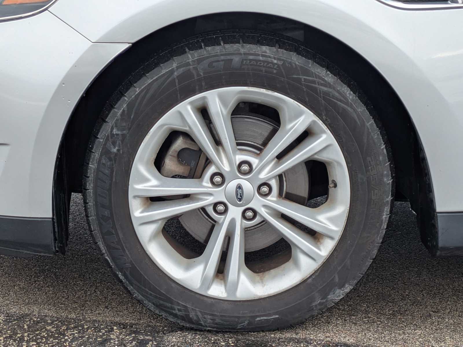 Thumbnail: 2017 Ford Taurus - 13