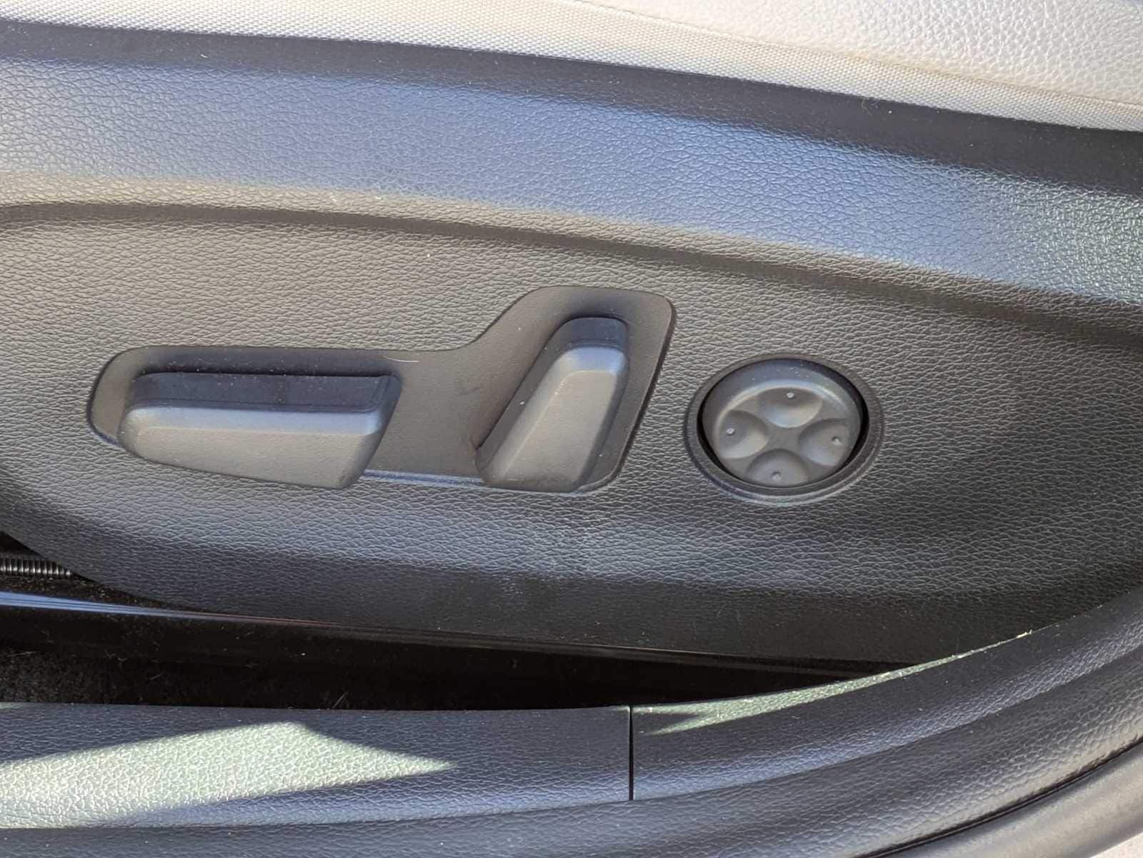 Thumbnail: 2018 Hyundai Sonata - 14