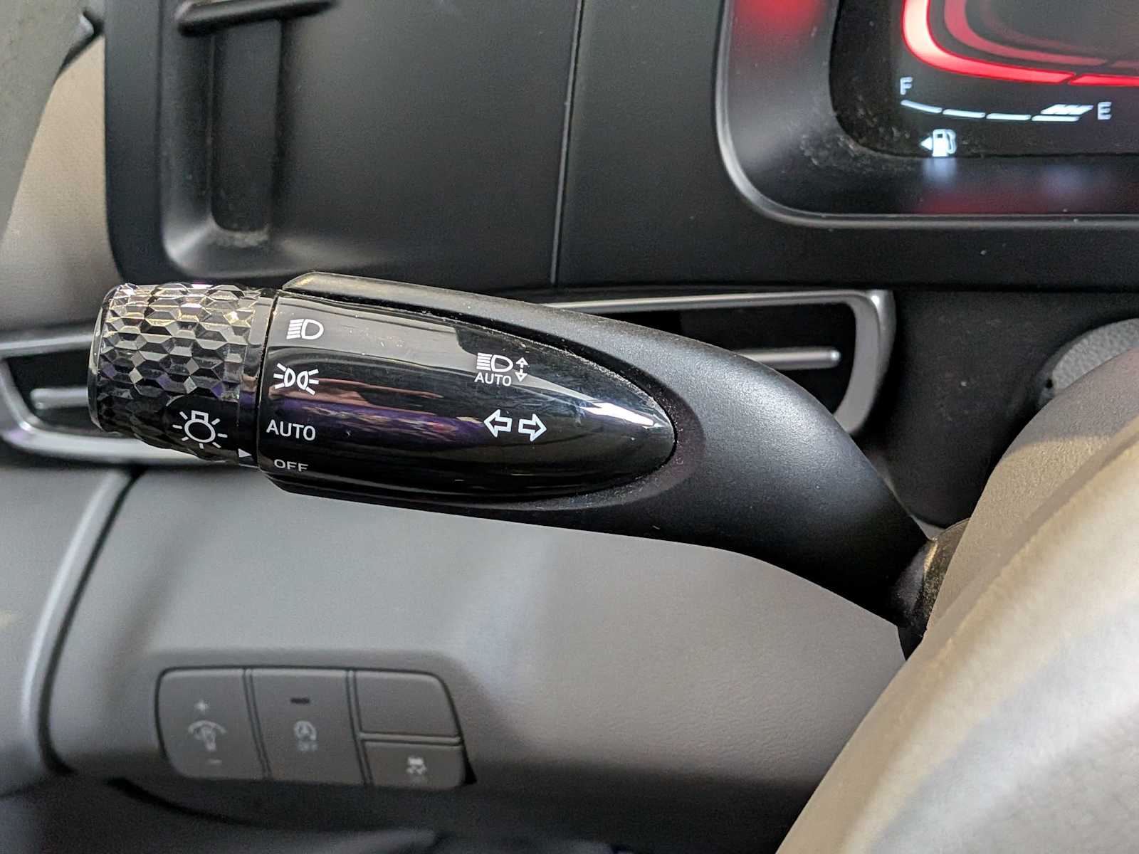 Thumbnail: 2024 Hyundai Elantra - 23