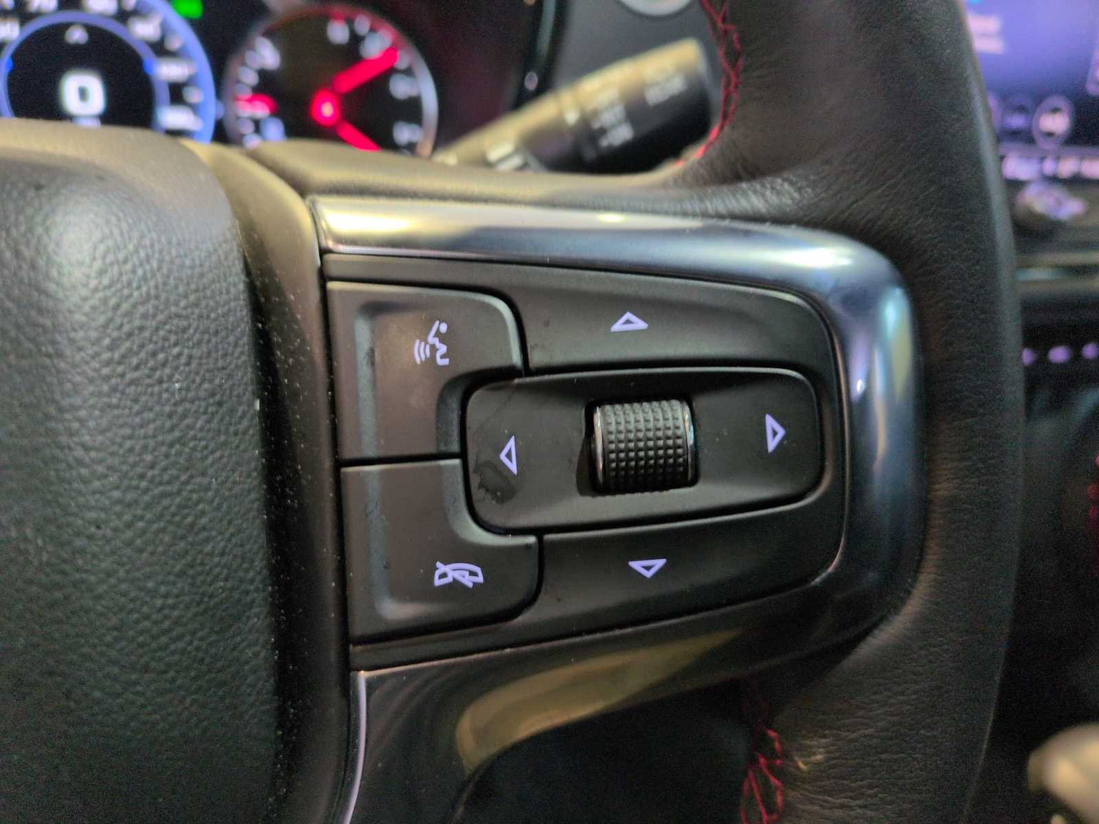 Thumbnail: 2022 Chevrolet Blazer - 24