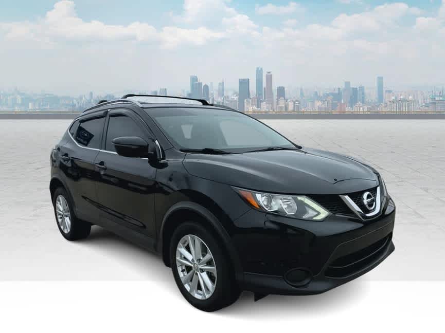 2017 Nissan Rogue Sport SV 2
