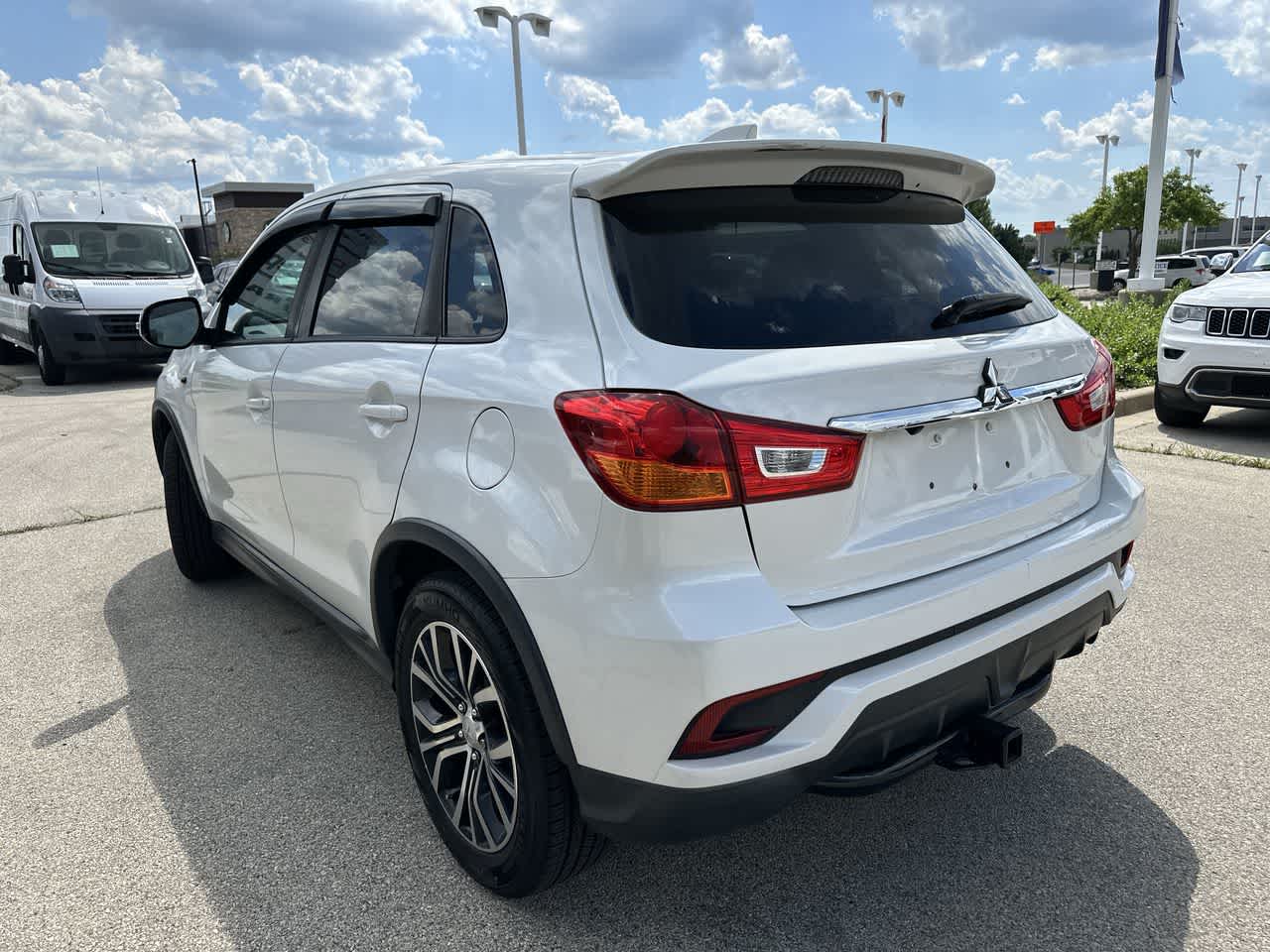 Thumbnail: 2018 Mitsubishi Outlander Sport - 3
