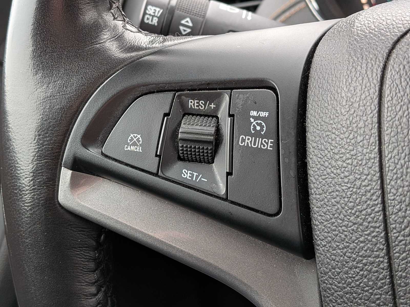 Thumbnail: 2017 Chevrolet Trax - 22