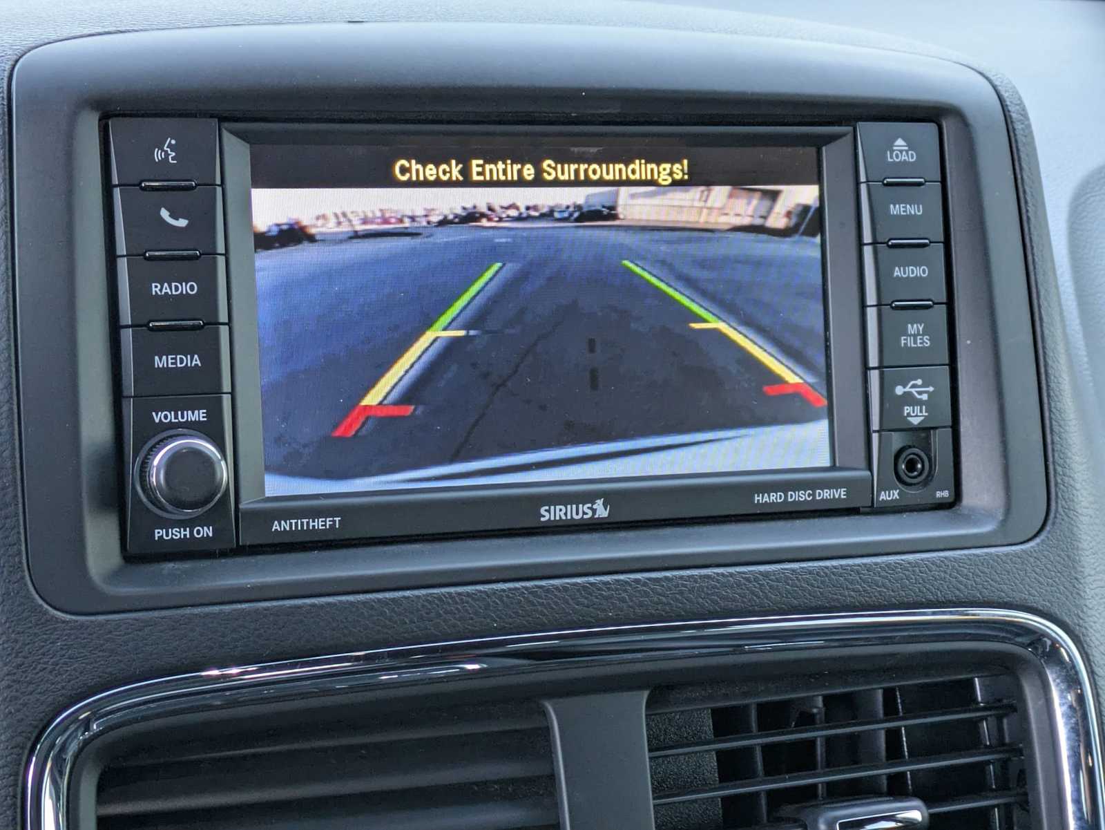 Thumbnail: 2017 Dodge Grand Caravan - 25