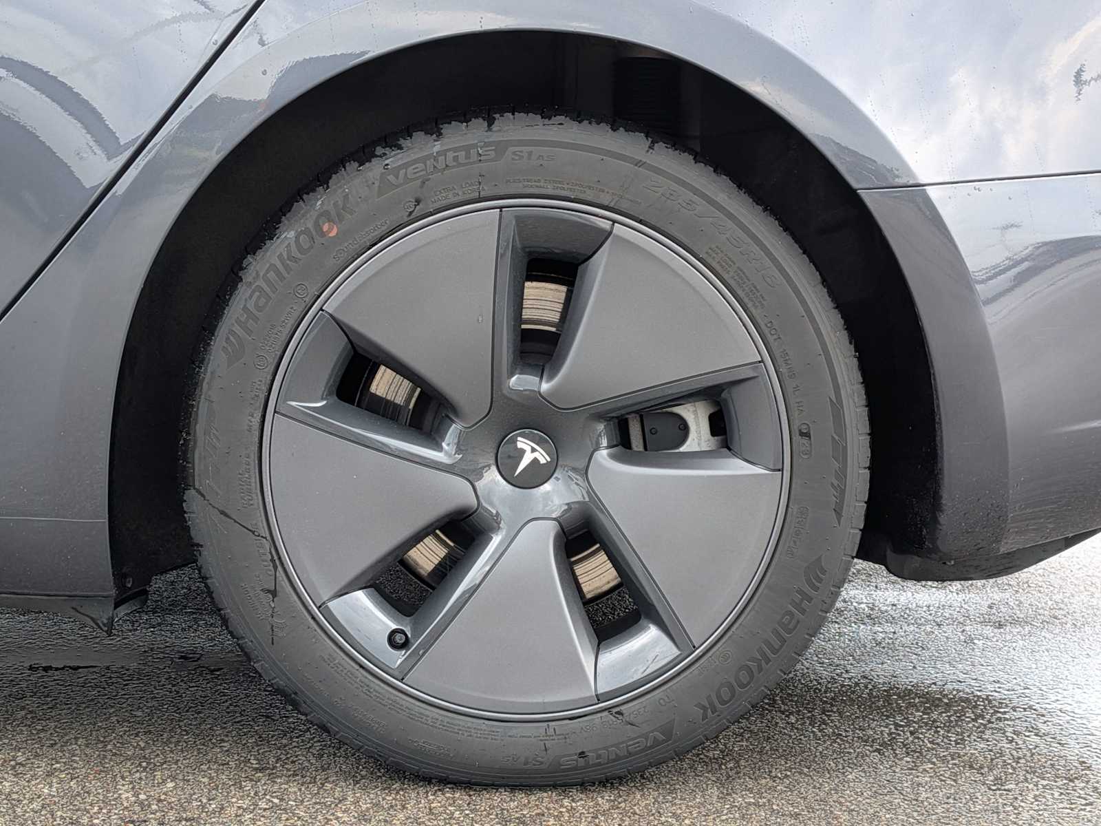 Thumbnail: 2023 Tesla Model 3 - 13
