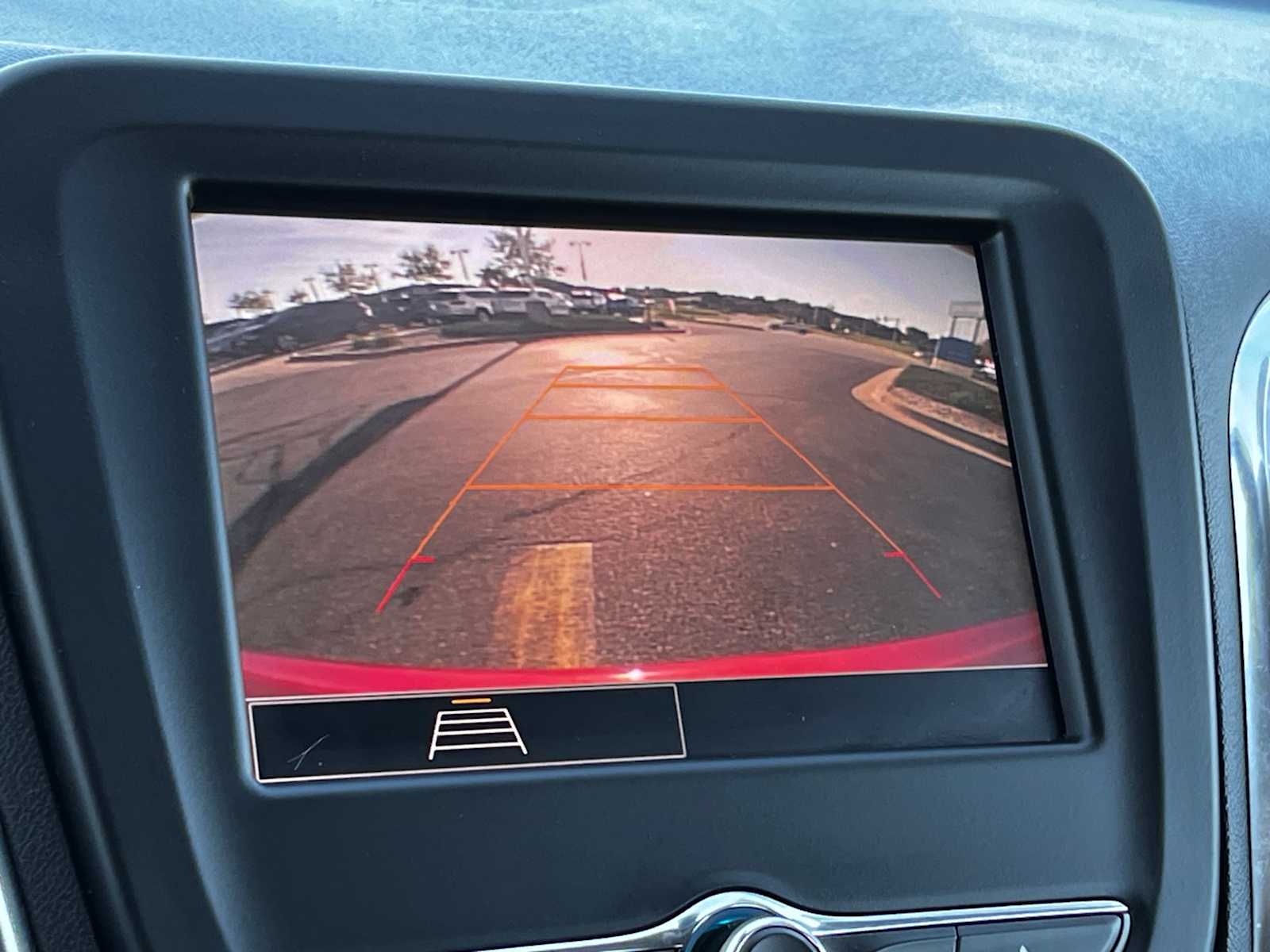 Thumbnail: 2023 Chevrolet Equinox - 27