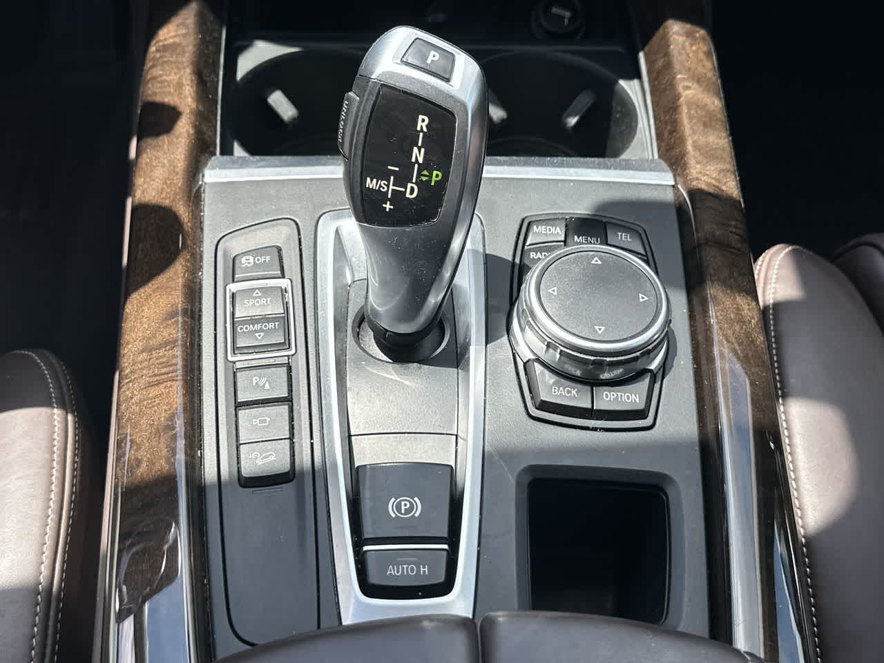 Thumbnail: 2015 BMW X5 - 24