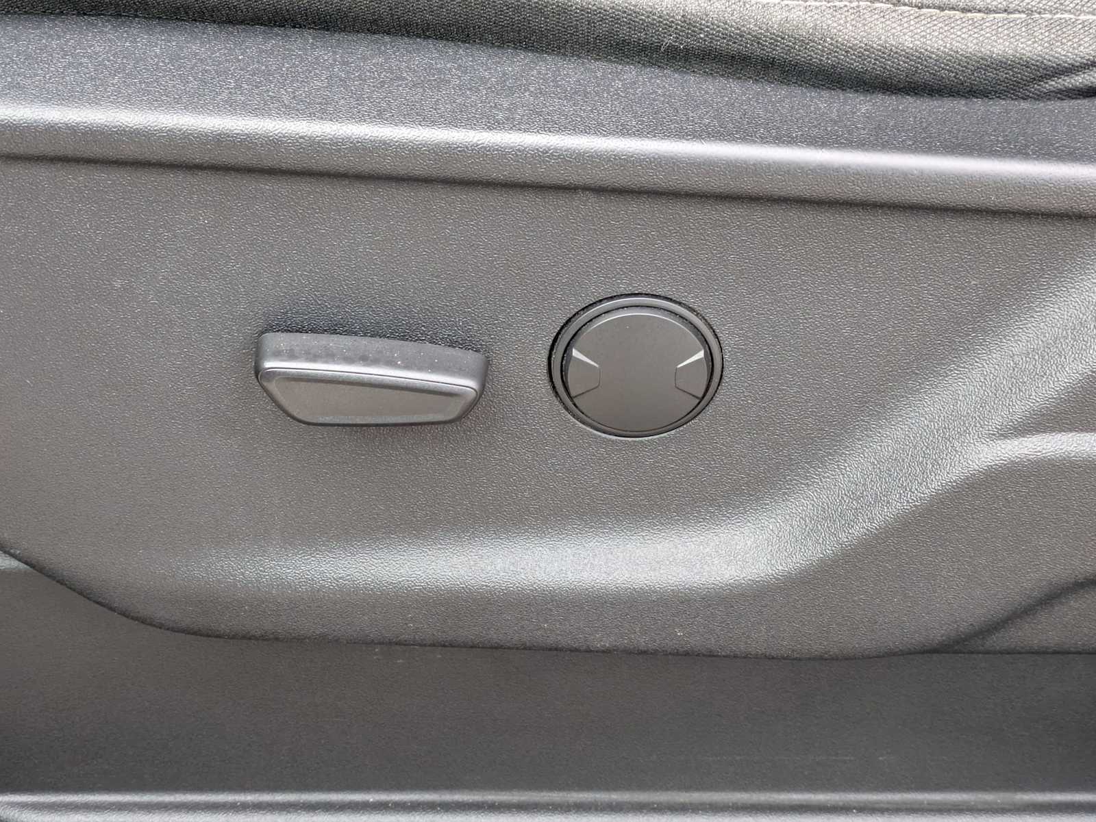 Thumbnail: 2022 Ford F-150 - 16