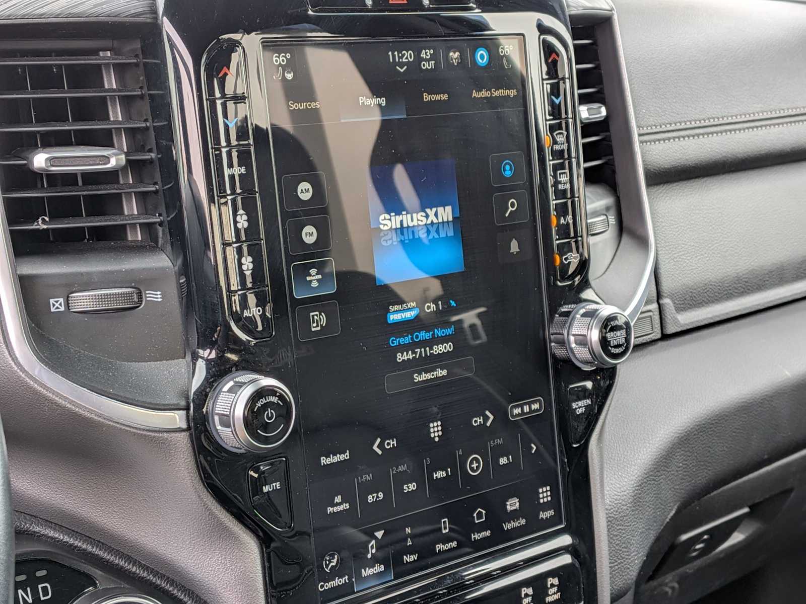 Thumbnail: 2023 RAM 1500 - 27