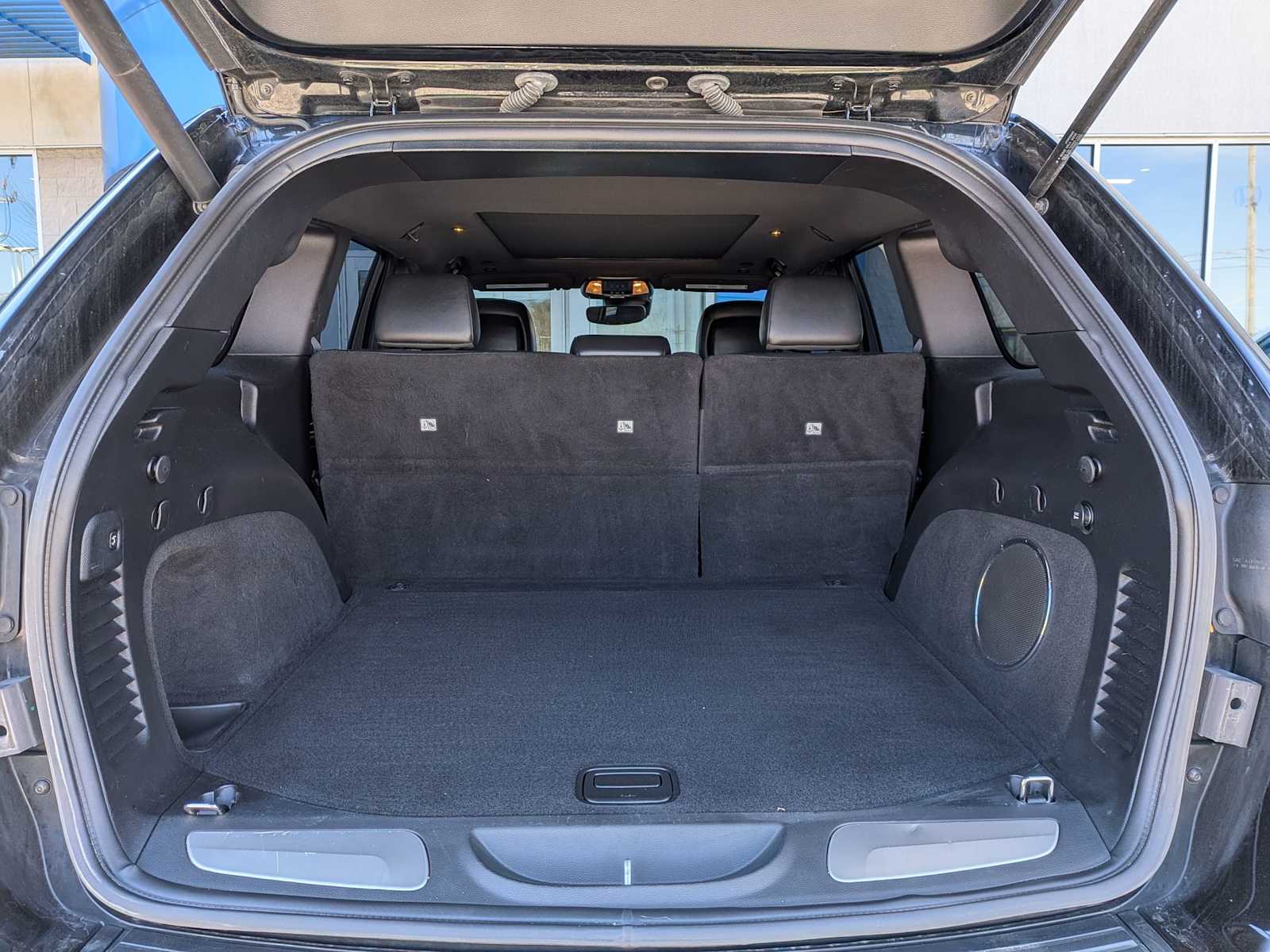 Thumbnail: 2020 Jeep Grand Cherokee - 33