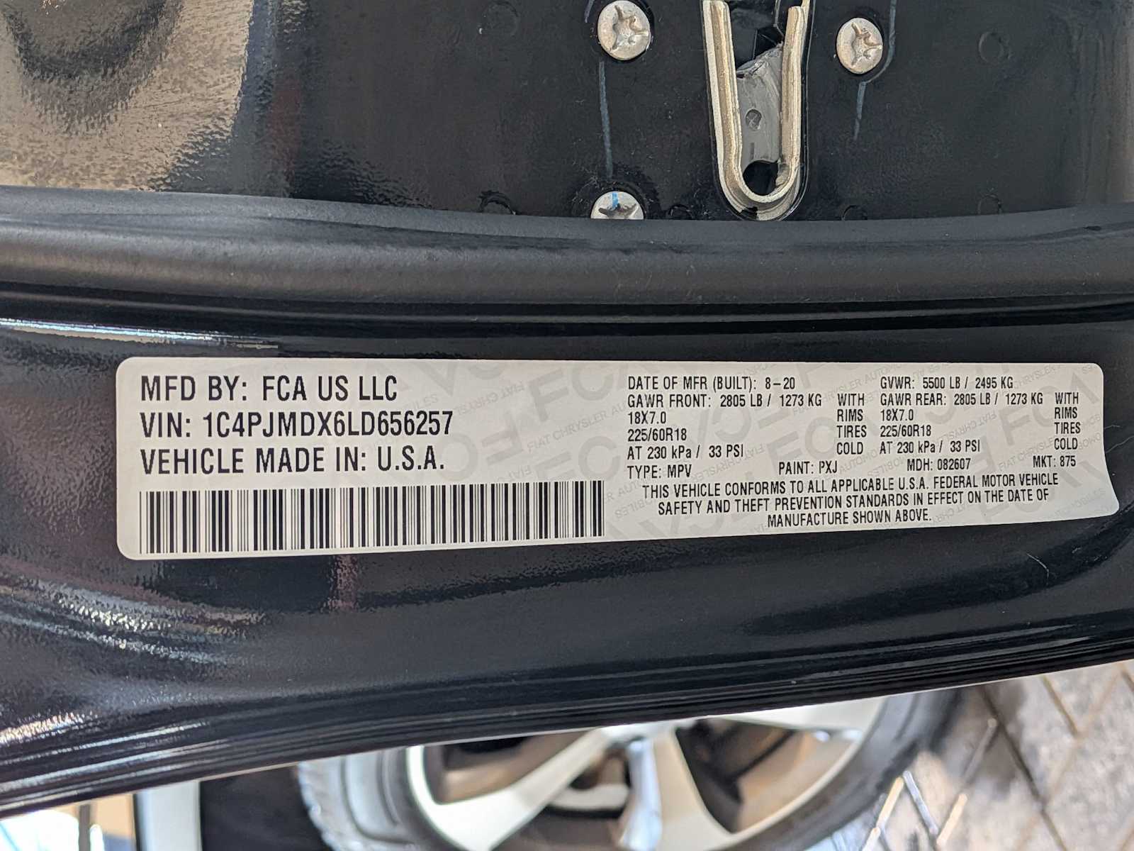 Thumbnail: 2020 Jeep Cherokee - 34