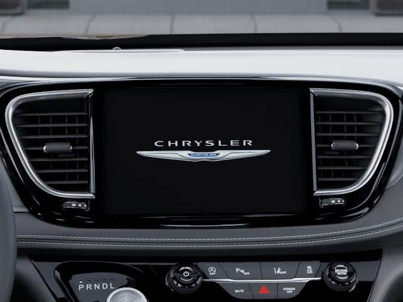 Thumbnail: 2026 Chrysler Pacifica - 18